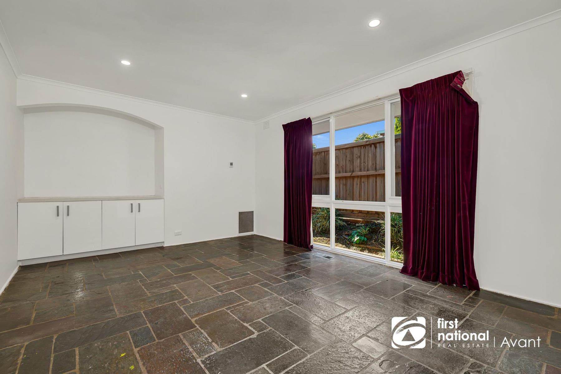 16 Gainsborough Street, Doncaster East VIC 3109, Doncaster East - Thumbnail 3