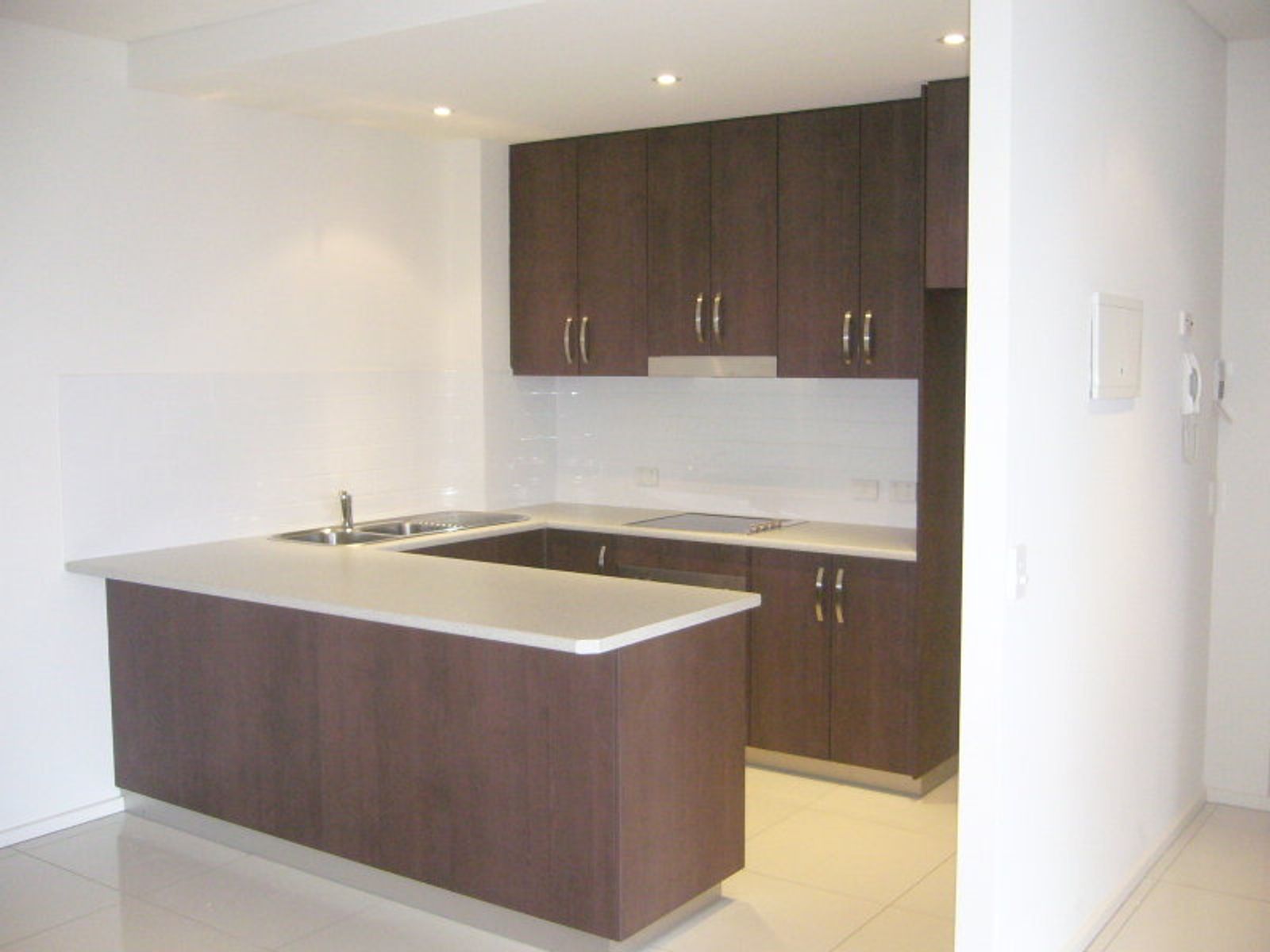 W8, 18-28 Main Street, Mawson Lakes SA 5095, Mawson Lakes - Thumbnail 4