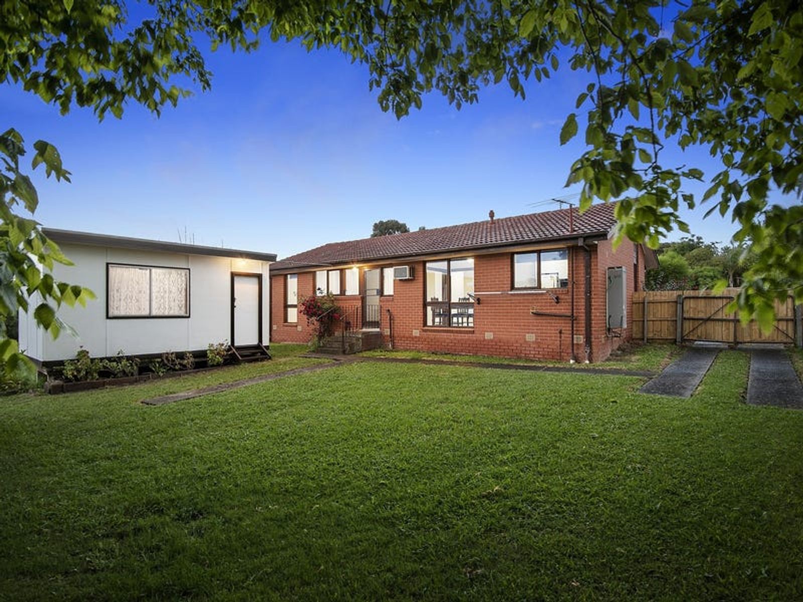 2 Mossvale Close, Endeavour Hills, VIC 3802, Endeavour Hills - Thumbnail 7