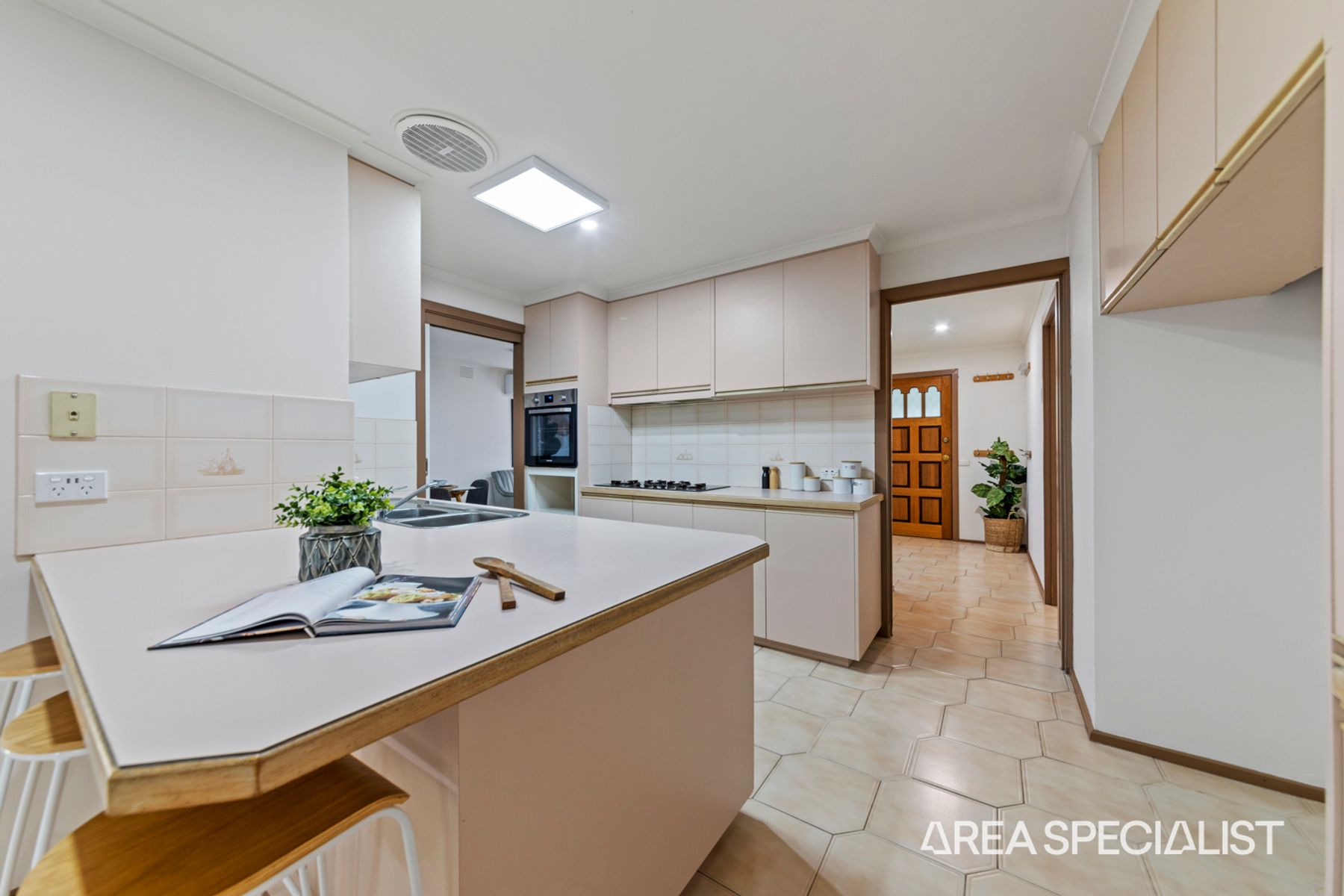 6 Calendonia Drive, Eltham North, VIC 3095, Eltham North - Thumbnail 7