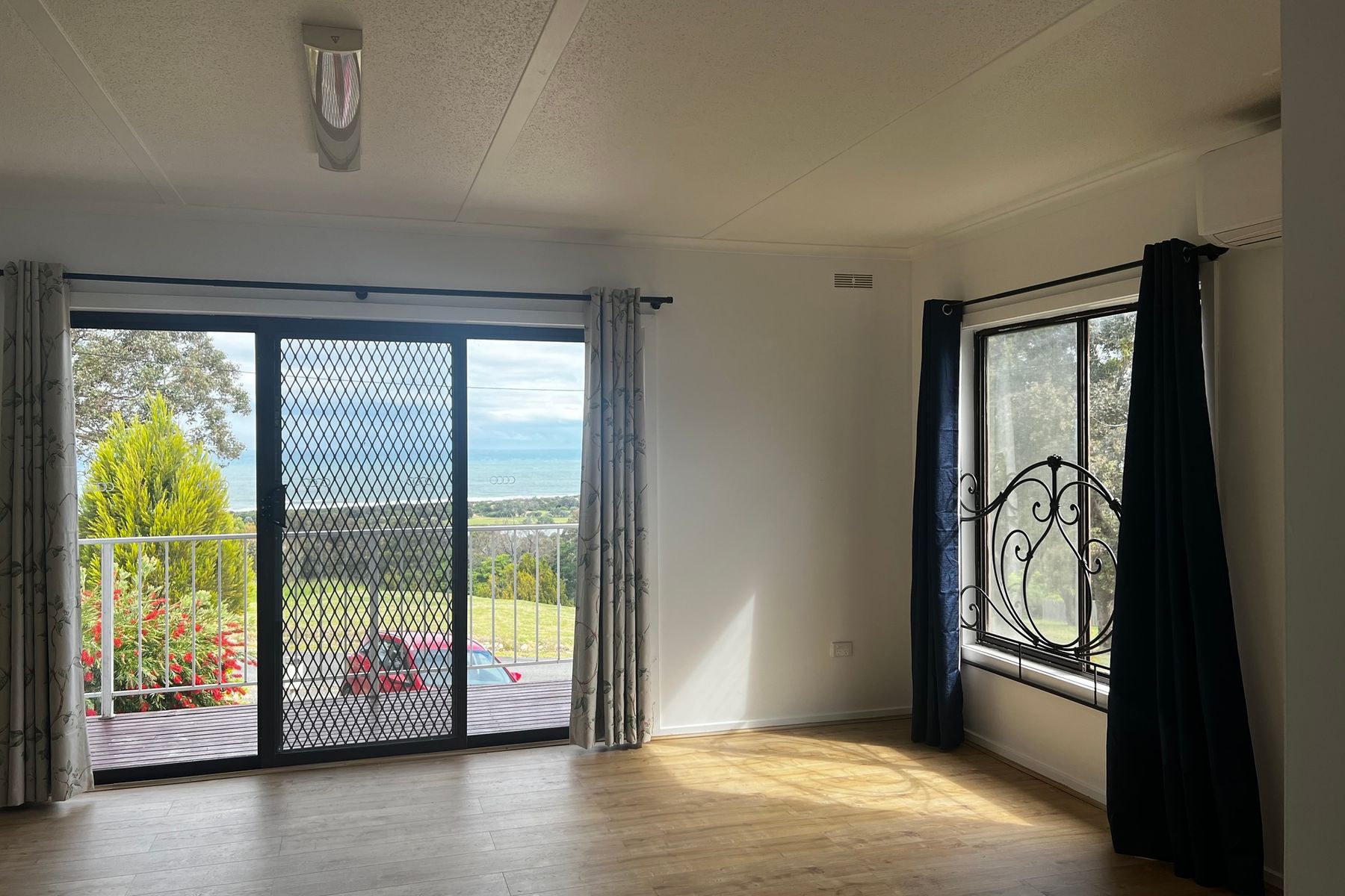 15 Ocean View Parade, Lakes Entrance VIC 3909, Lakes Entrance - Thumbnail 5