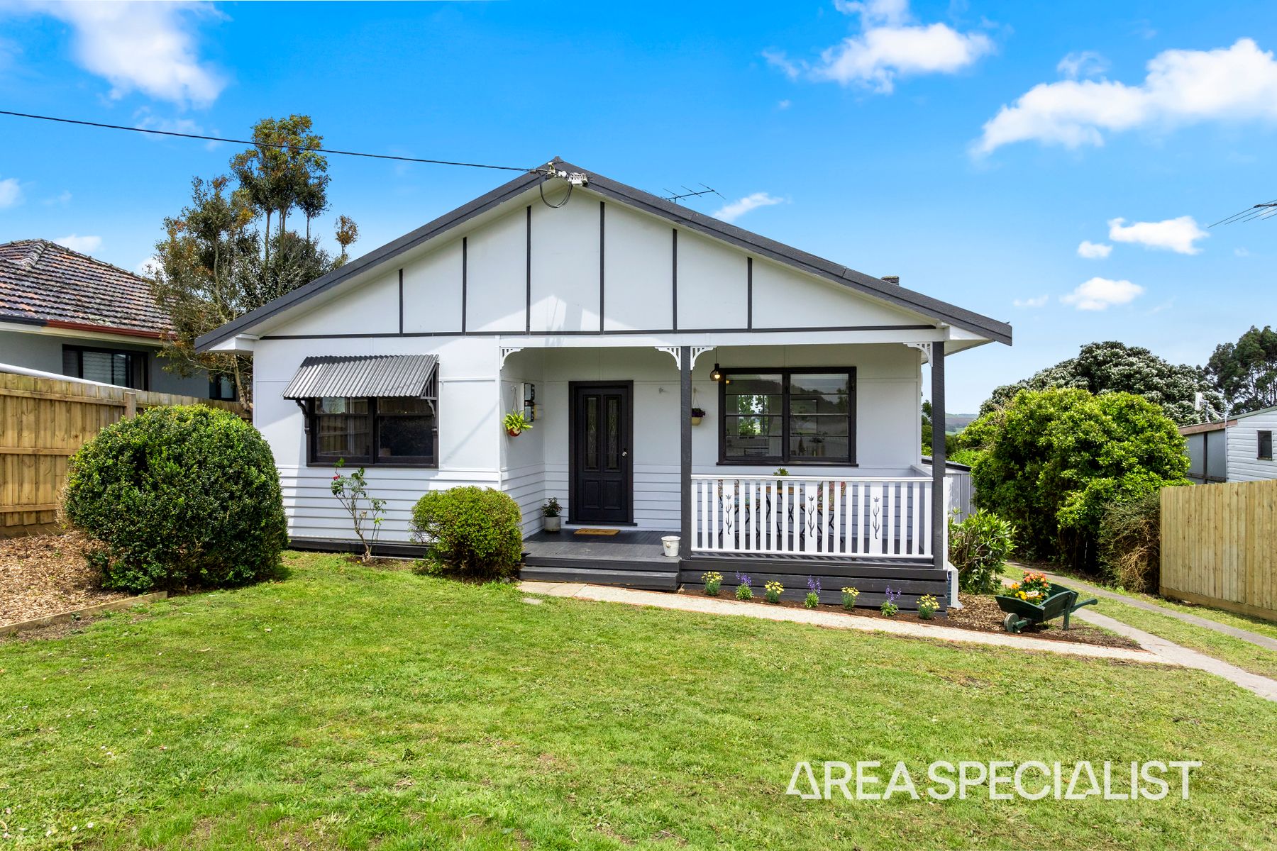 21 Warragul Road, Korumburra, VIC 3950, Korumburra - Thumbnail 2