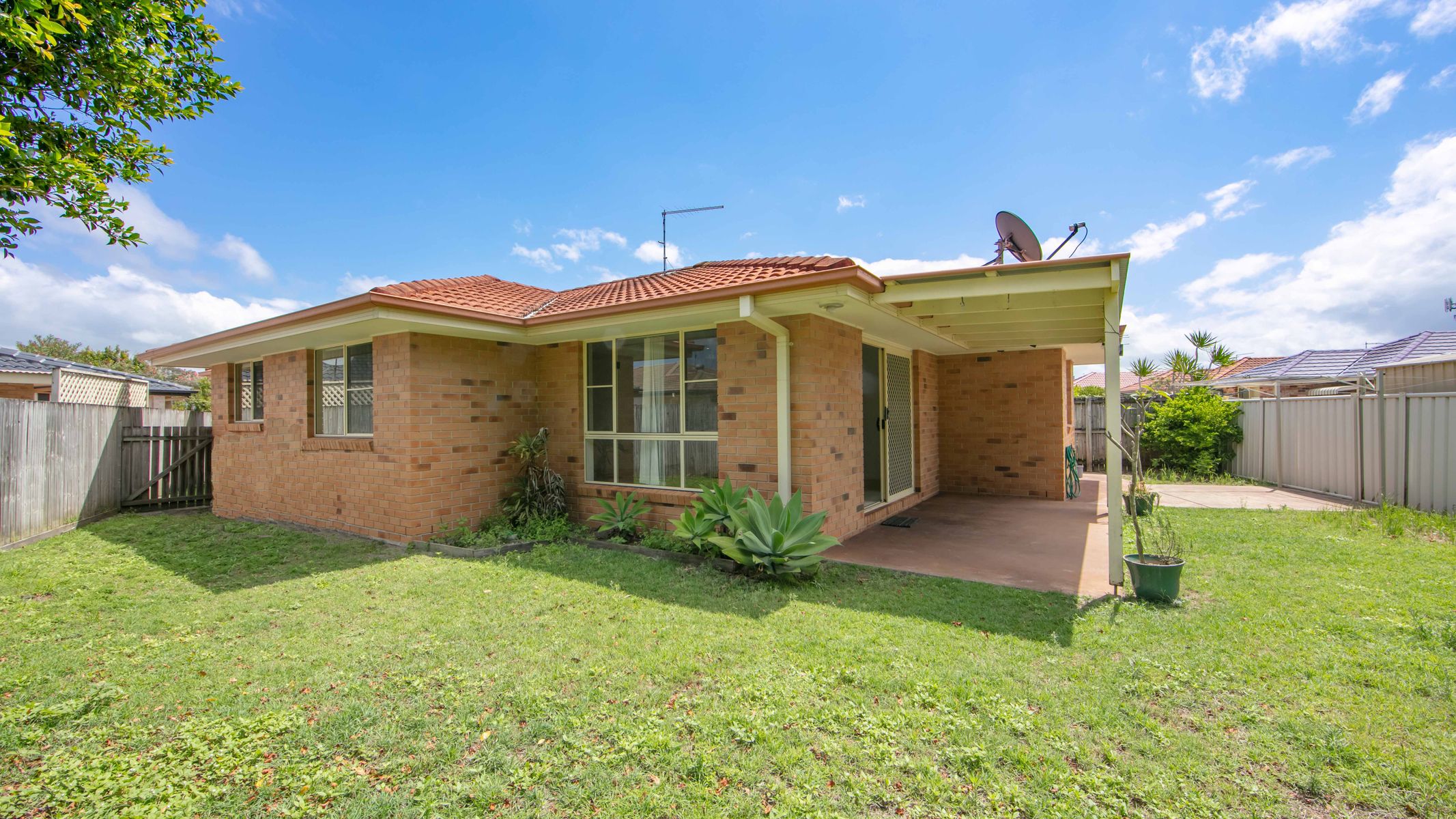 61 Park Avenue, Yamba NSW 2464, Yamba - Thumbnail 2