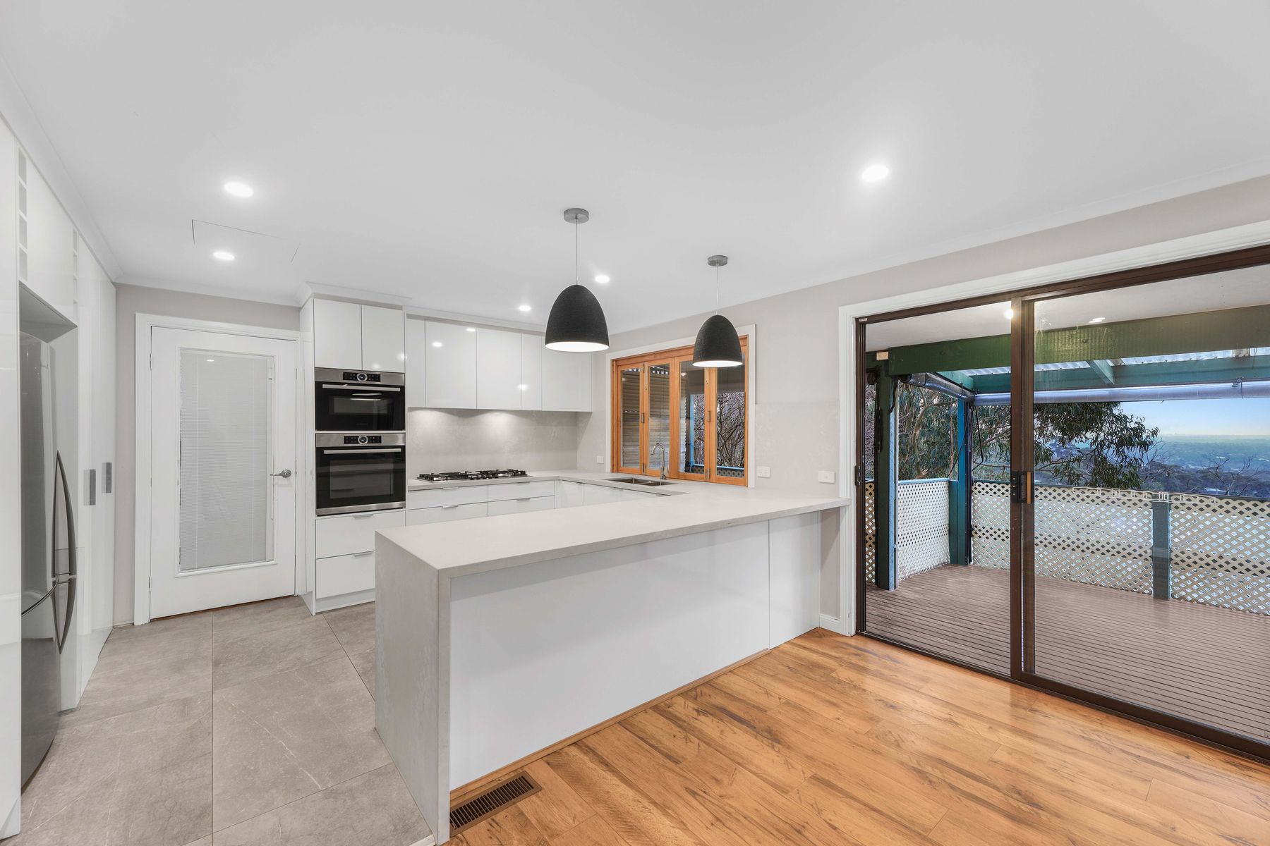 17 Jones Avenue, Upper Ferntree Gully, VIC 3156, Upper Ferntree Gully - Thumbnail 2