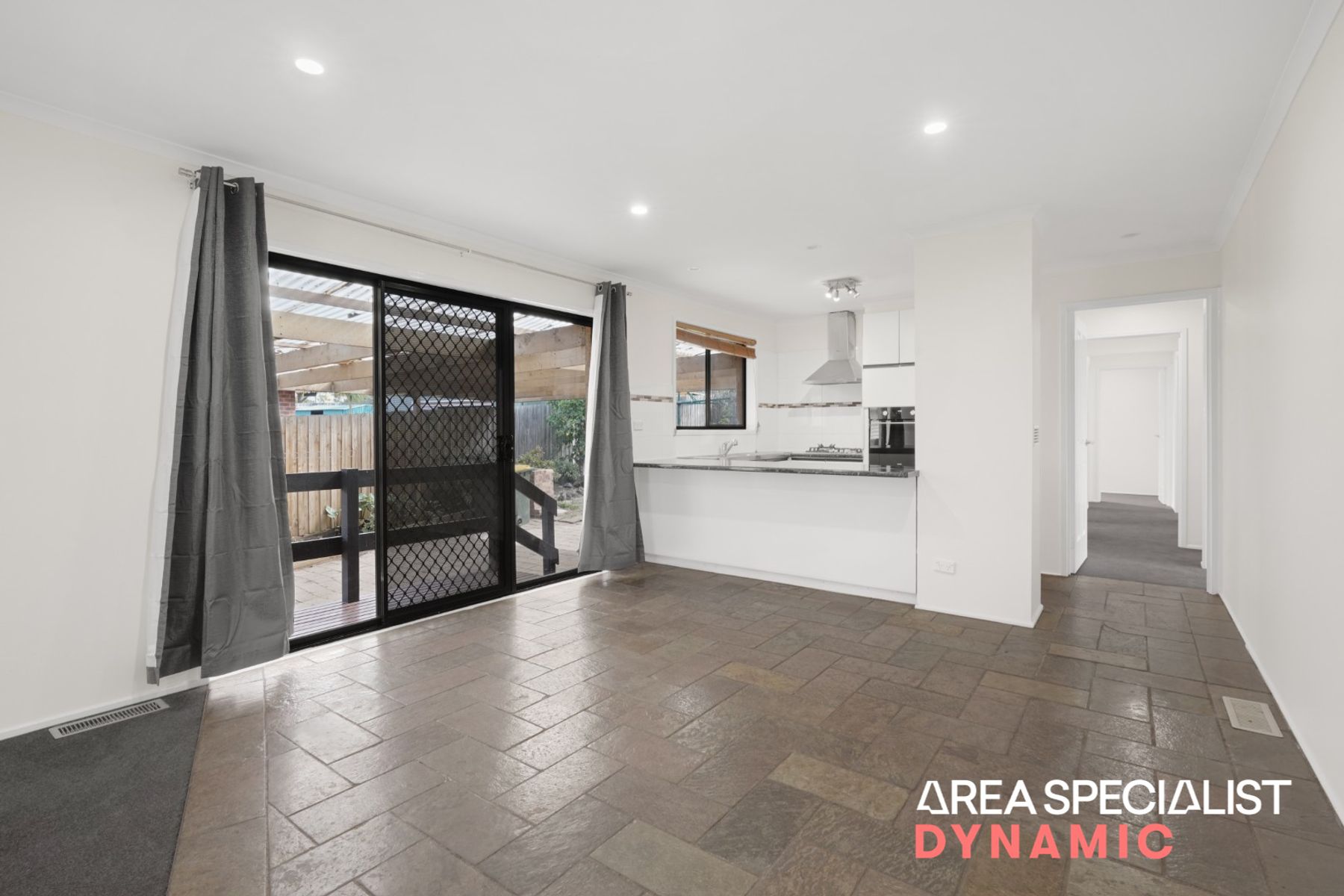 108 Roycroft Ave, Mill Park, Mill Park - Thumbnail 2