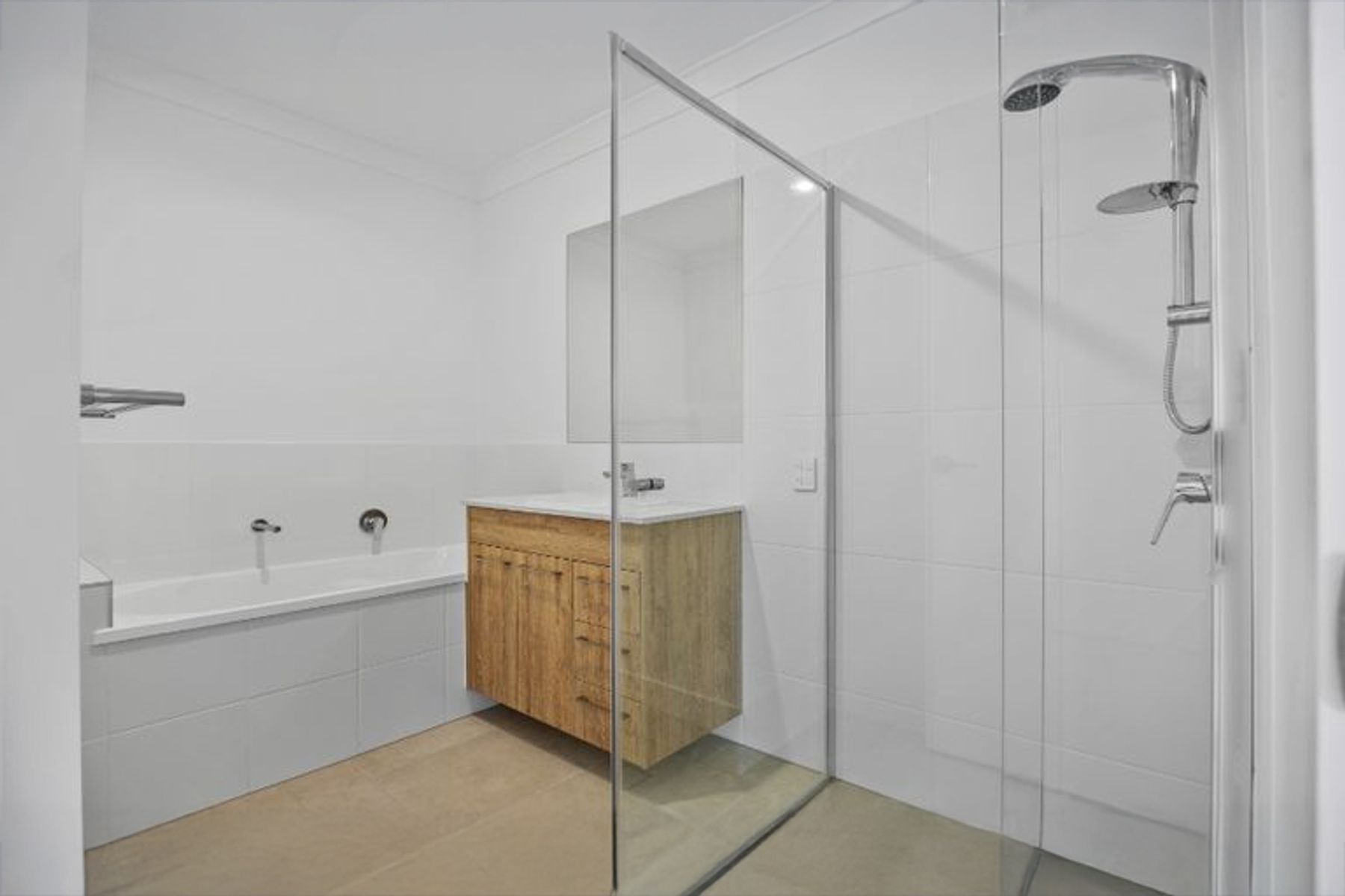 57 Outlook Boulevard, Gleneagle QLD 4285, Gleneagle - Thumbnail 2
