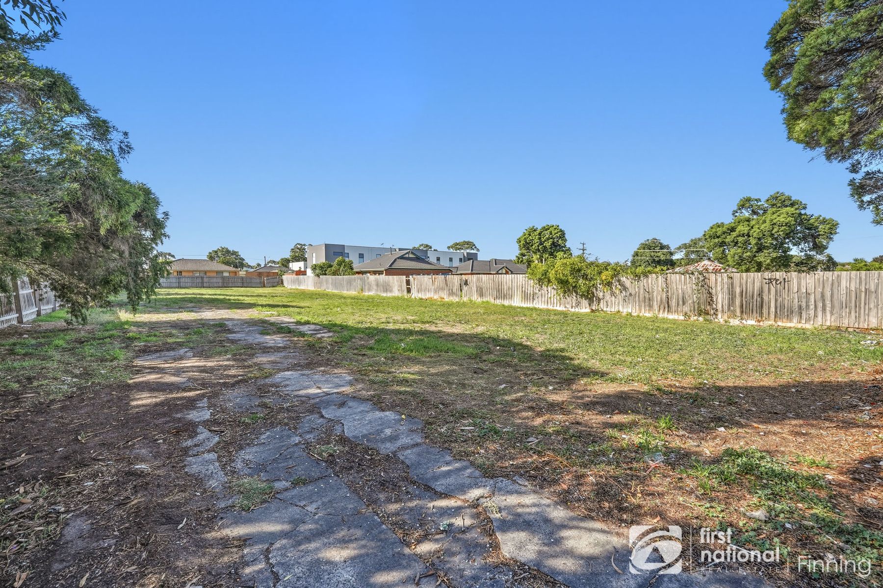 5 Lyall Street, Cranbourne VIC 3977, Cranbourne - Thumbnail 4