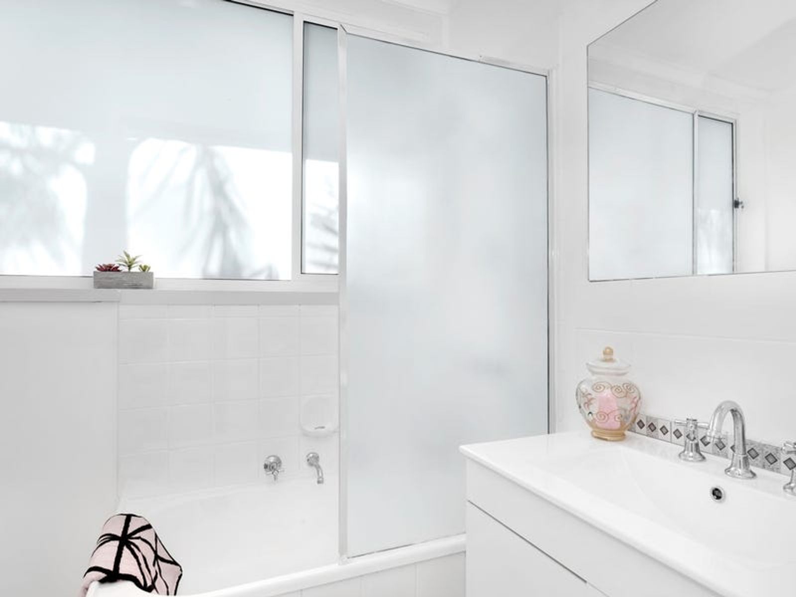 4/2 Worwong Avenue, Somerville, VIC 3912, Somerville - Thumbnail 6