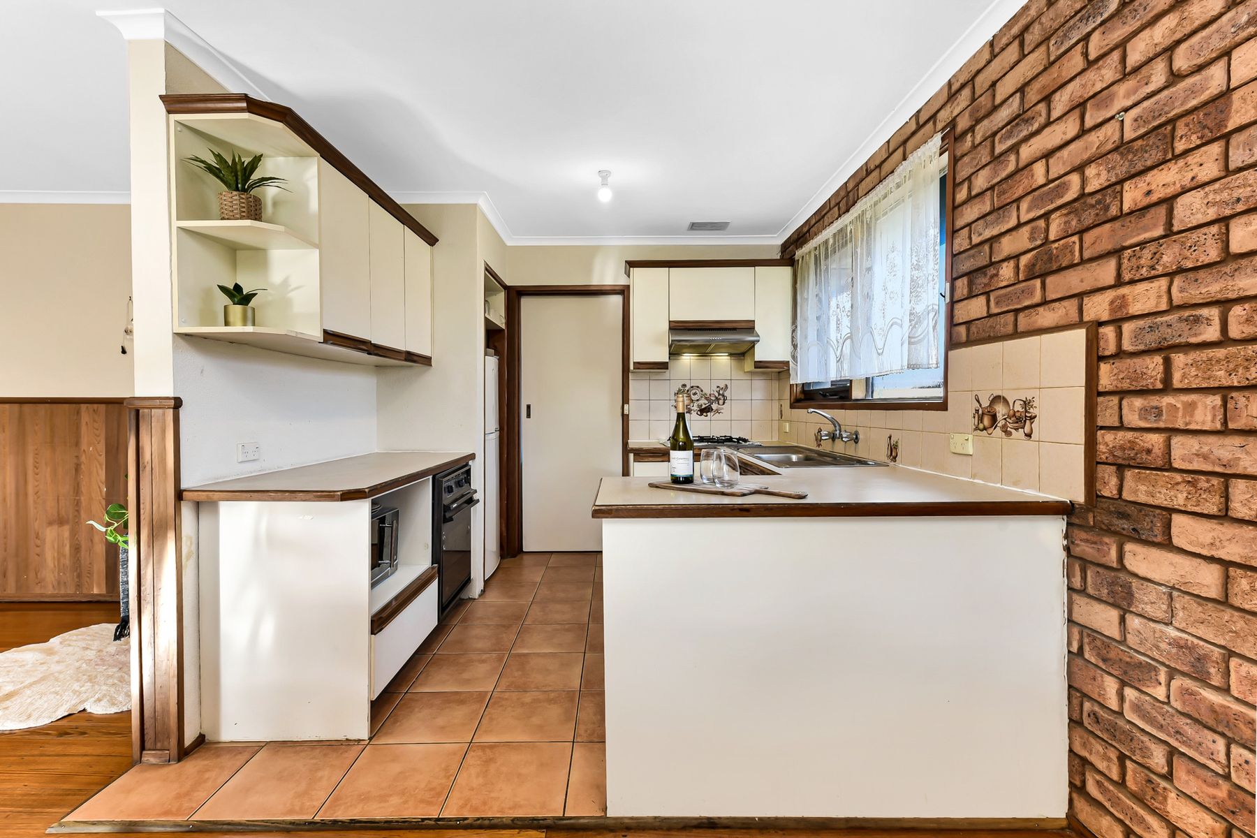 8 Vega Close, Noble Park, VIC 3174, Noble Park - Thumbnail 4