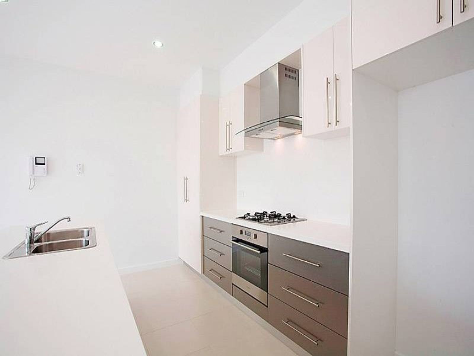 3/57 Outlook Drive, Glenroy, VIC 3046, Glenroy - Thumbnail 2