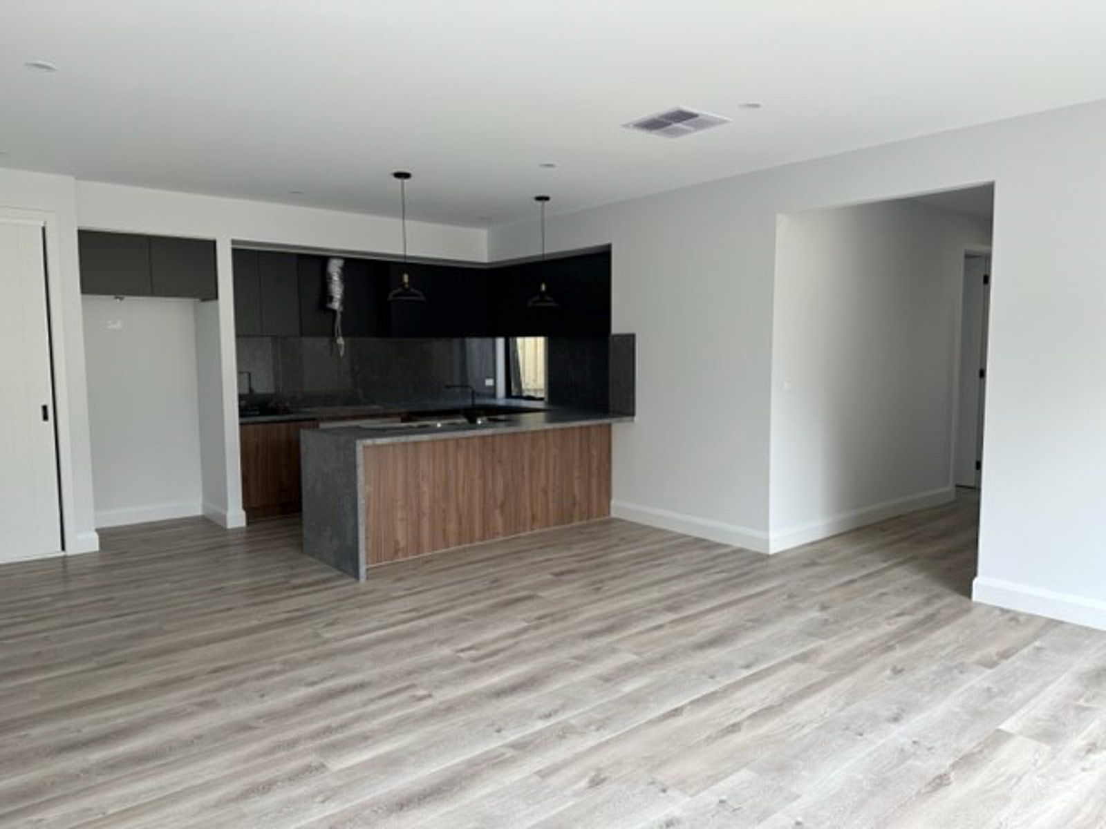 23 Serenade Street, Donnybrook VIC 3064, Donnybrook - Thumbnail 2