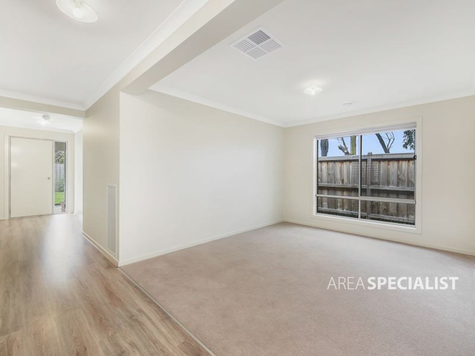 83 Aquatic Drive, Cranbourne West, VIC 3977, Cranbourne West - Thumbnail 3