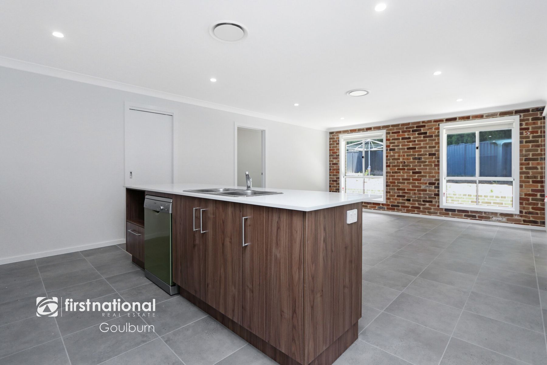 18 Poidevin Place, Goulburn NSW 2580, Goulburn - Thumbnail 4