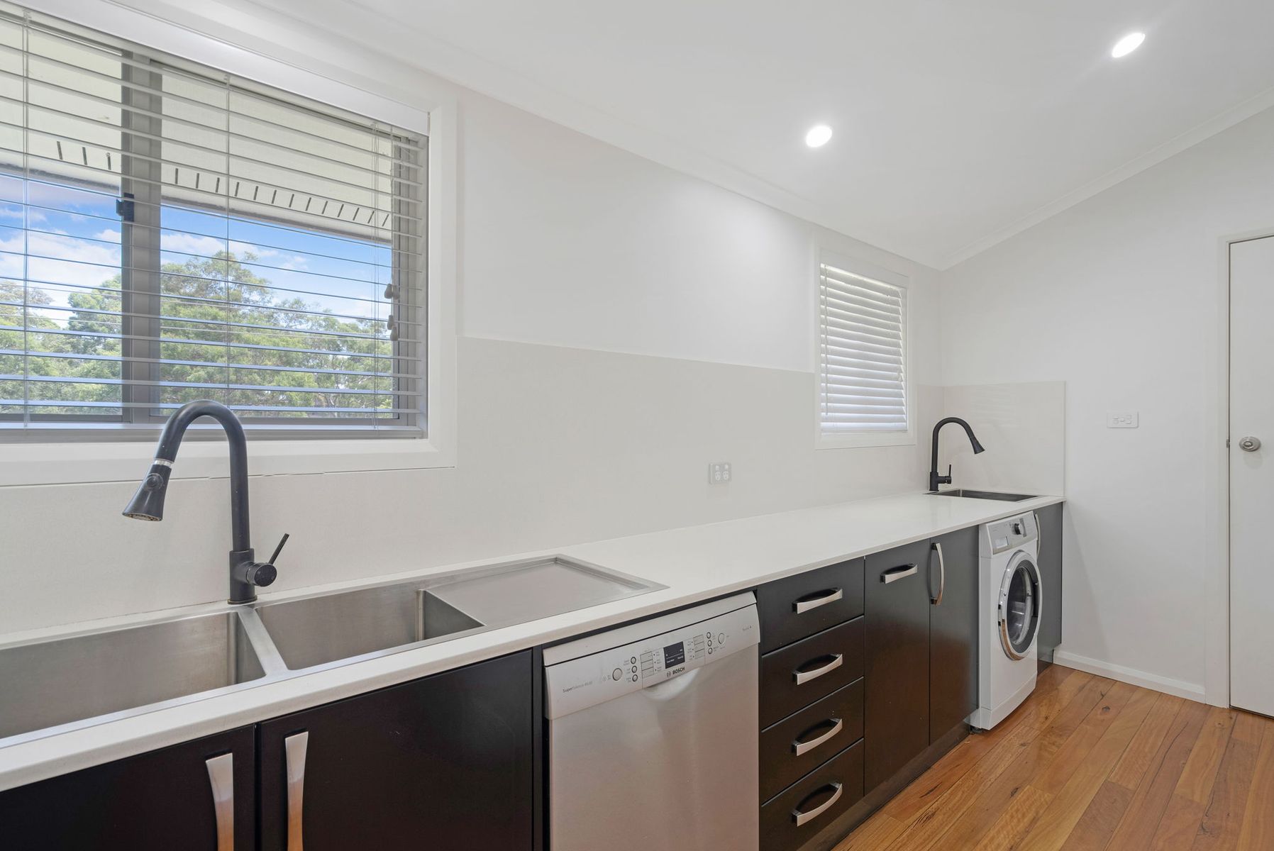 21 Tirabeenba Drive, Bolton Point NSW 2283, Bolton Point - Thumbnail 5