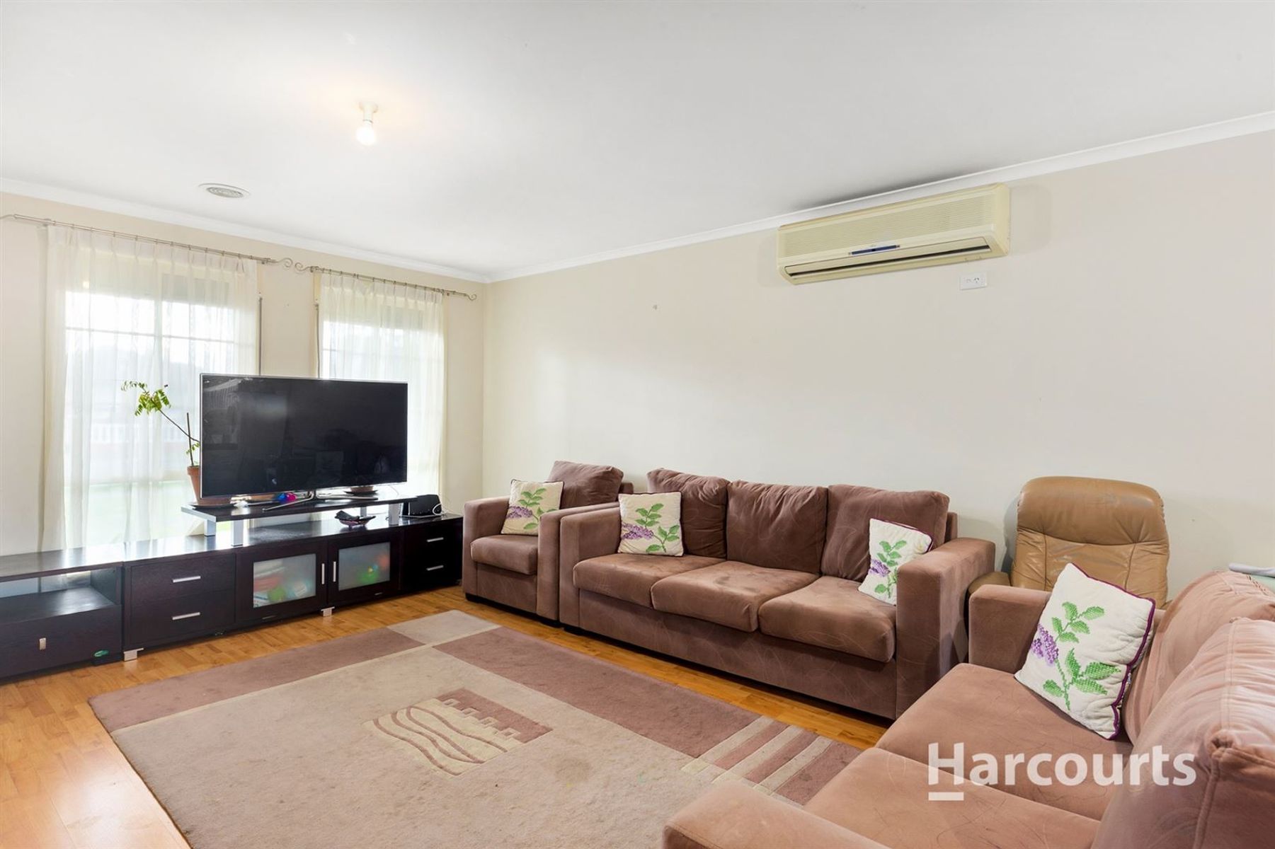 9A Graceburn Grove, St Albans, VIC 3021, St Albans - Thumbnail 2