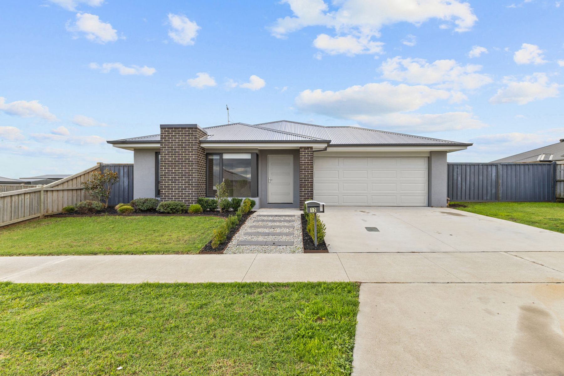 12 Rise Boulevard, Traralgon VIC 3844, Traralgon - Image 1