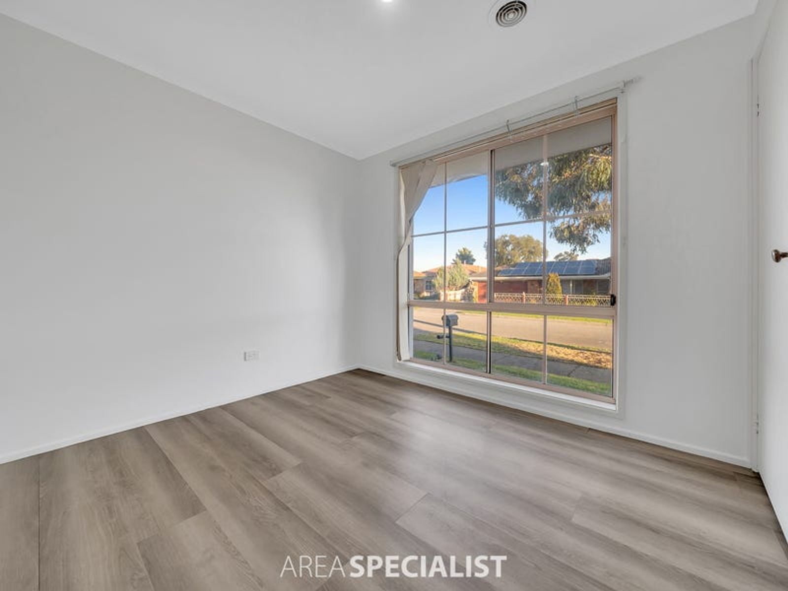 33 Lauren Drive, Hampton Park, VIC 3976, Hampton Park - Thumbnail 8