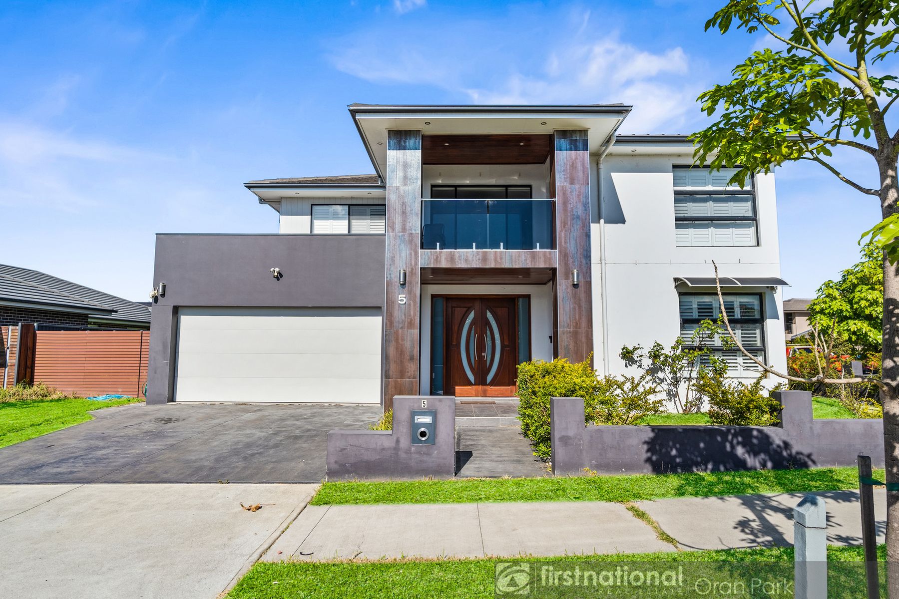 5 Hansford Street, Oran Park NSW 2570