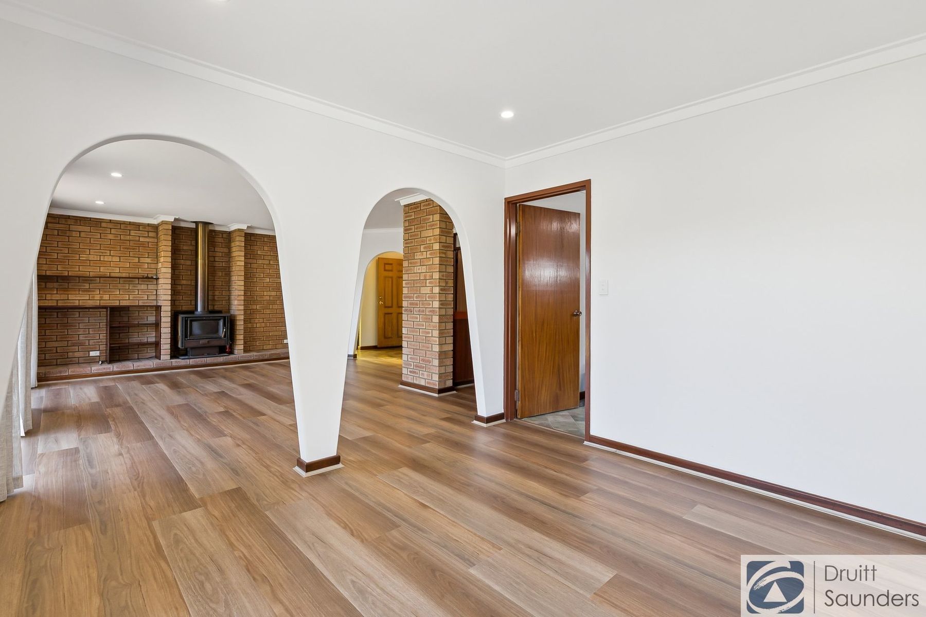 11 Peckham Crescent, Kingsley WA 6026, Kingsley - Thumbnail 5