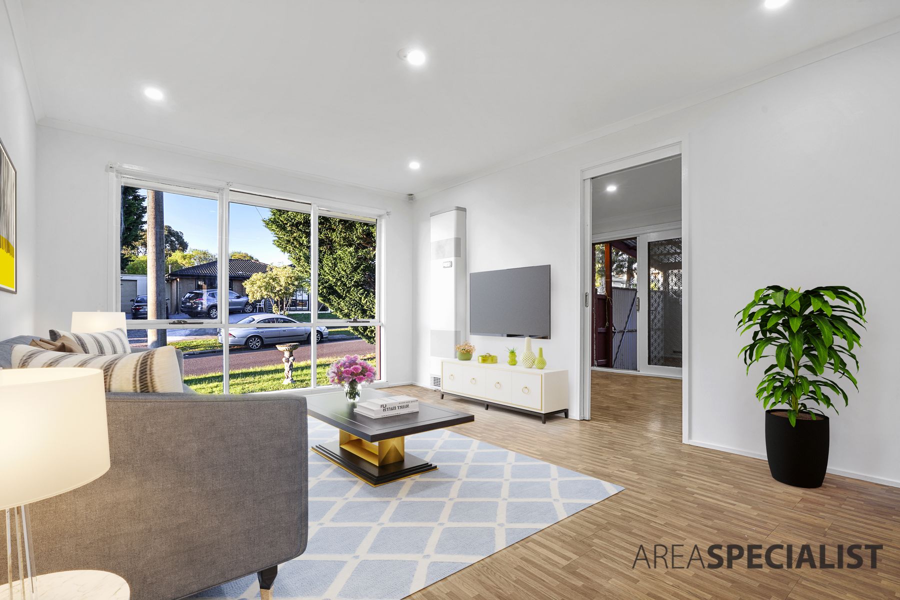 10 Meredith Crescent, Hampton Park, VIC 3976, Hampton Park - Thumbnail 4