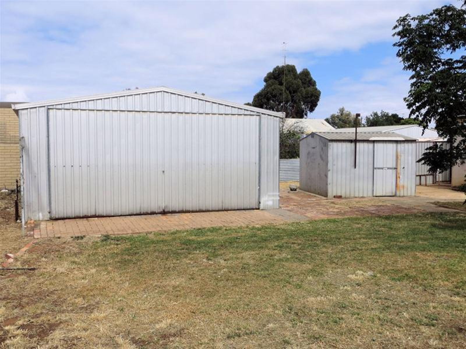 50 Avoca Street, Dareton - Thumbnail 8