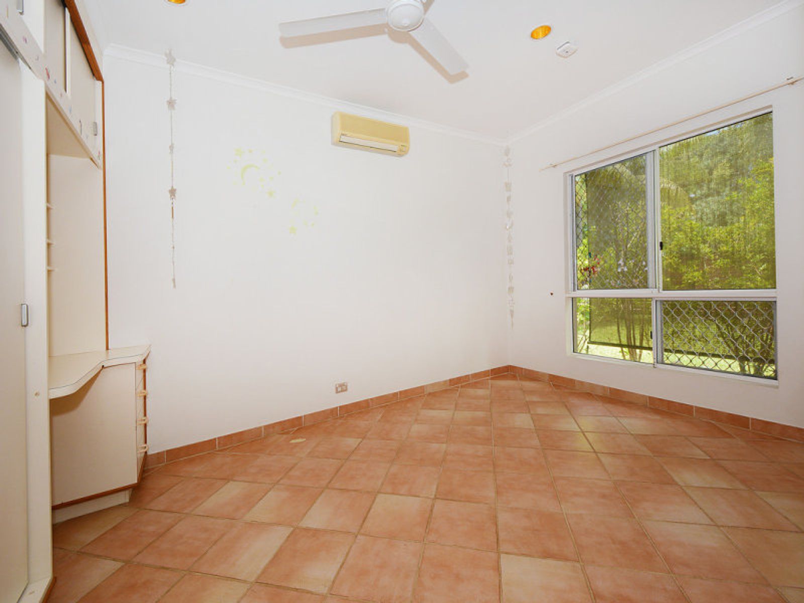 8 Gardenia Street, Nightcliff NT 0810, Nightcliff - Thumbnail 5
