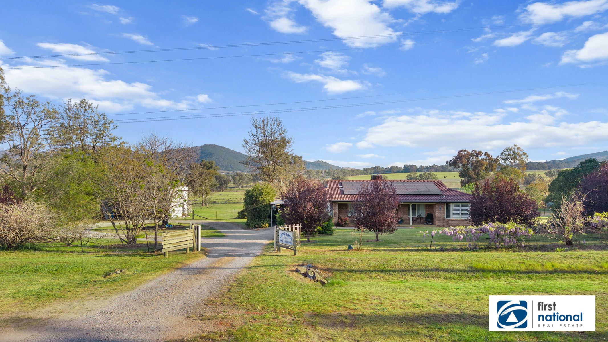 33 Porcupine Lane, Tamworth - Image 1