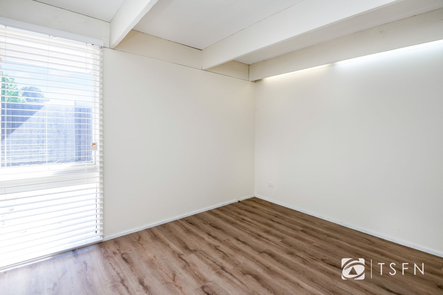 1/604 Napier Street, Epsom VIC 3551, Epsom - Thumbnail 3