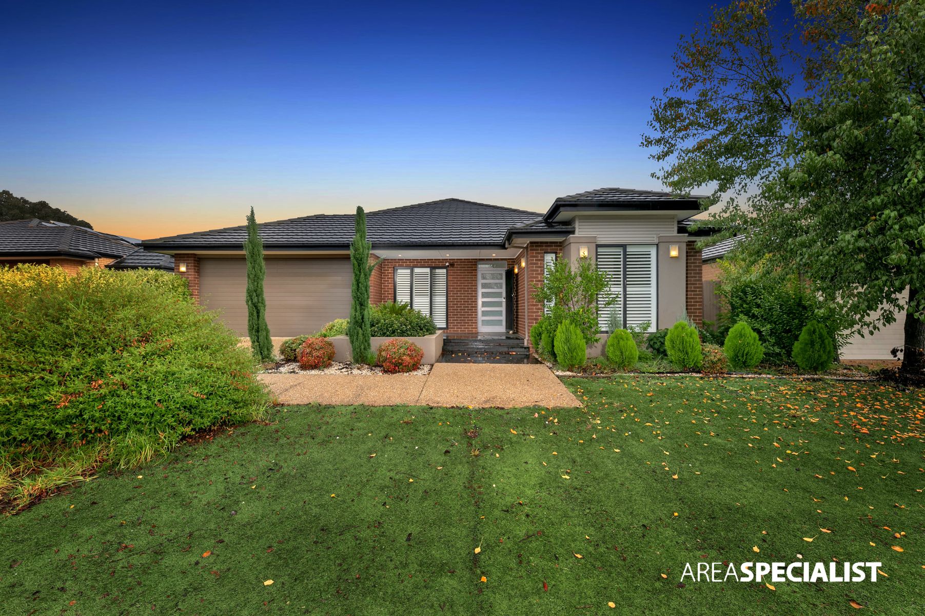 6 Cherry Lake Green, Caroline Springs, VIC 3023