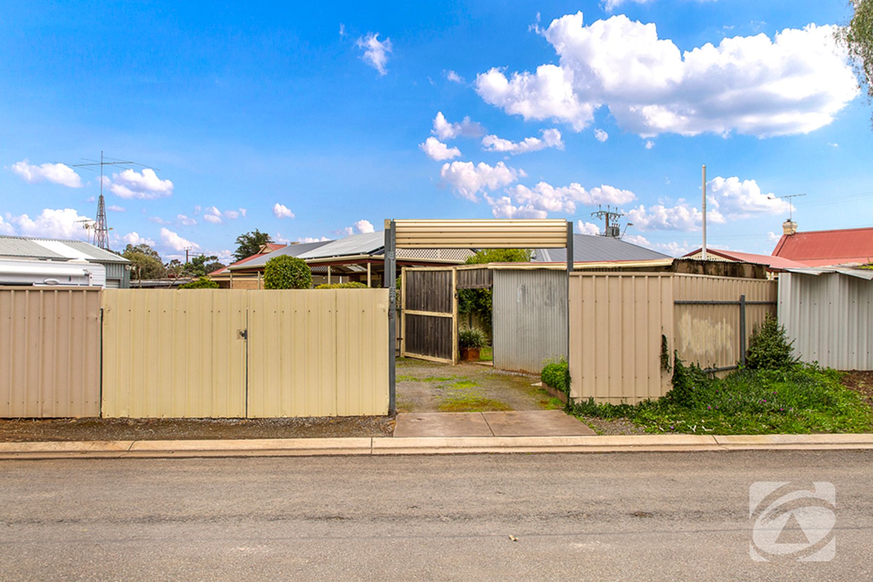 42 Main North Road, WILLASTON, House for Sale First National Real Estate
