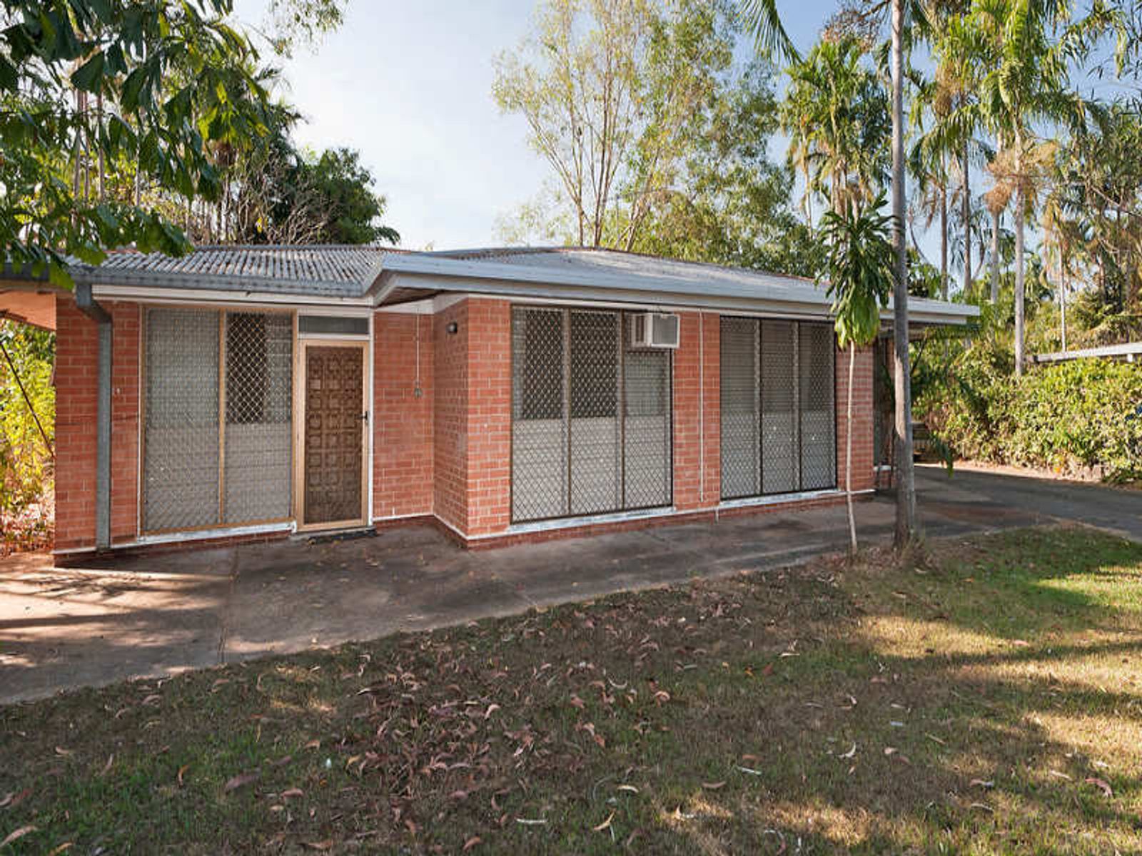33 Stedcombe Street, Alawa NT 0810, Alawa - Image 1