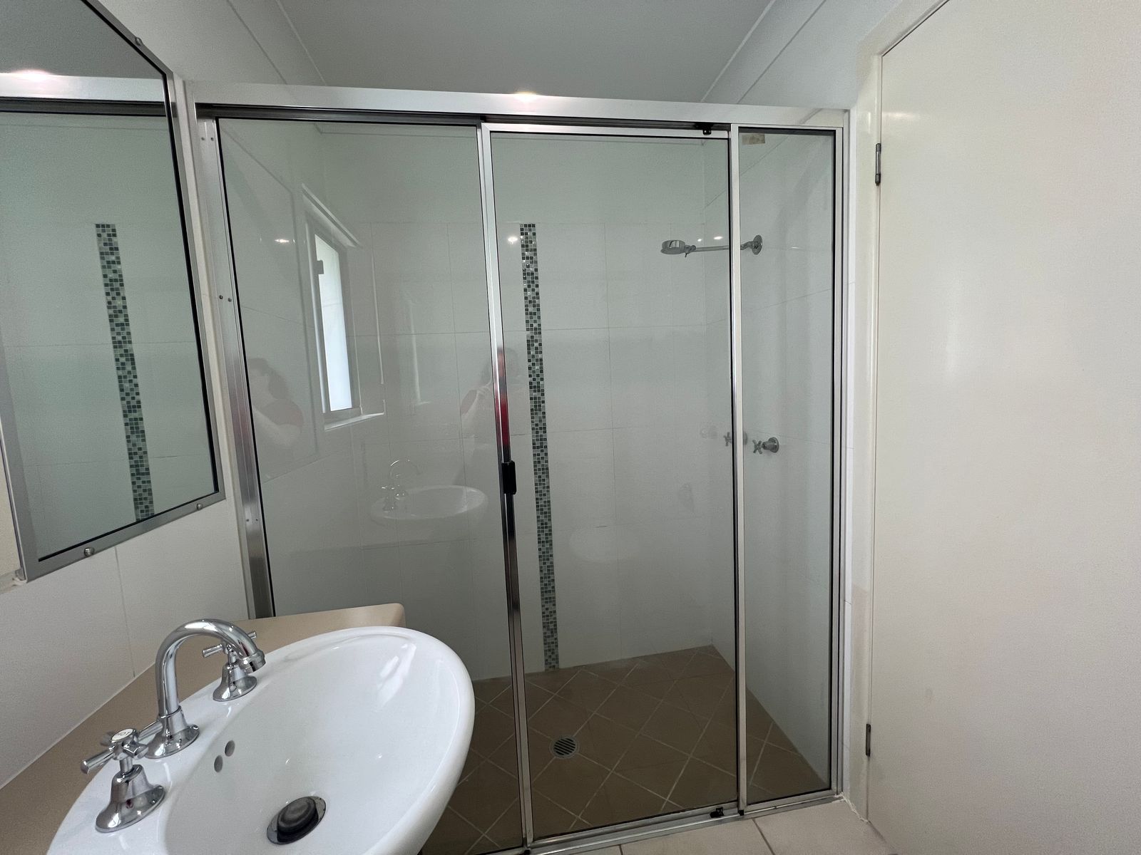 4 Dianella Drive, Glenella QLD 4740, Glenella - Thumbnail 7