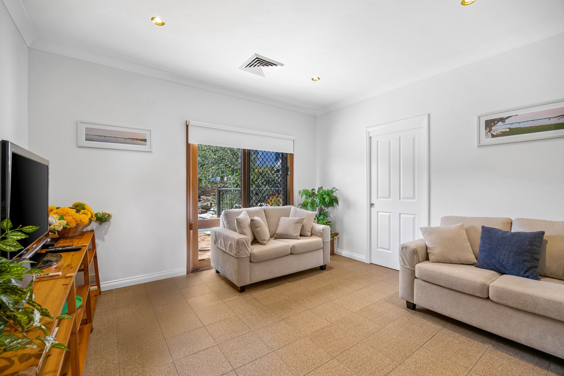 18 Anzac Parade, Toronto NSW 2283, Toronto - Thumbnail 7