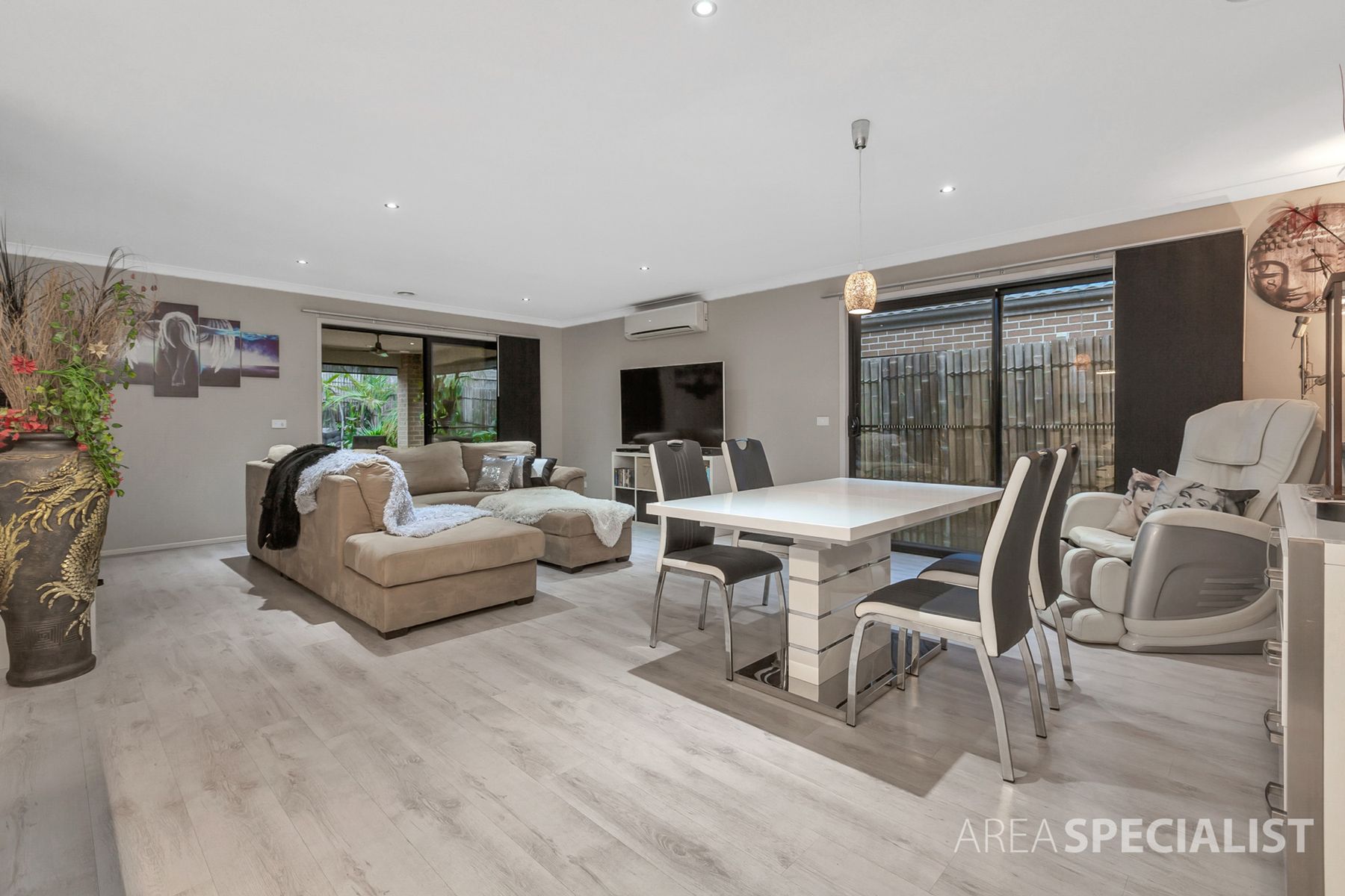 22 Hartleigh Street, Clyde, VIC 3978, Clyde - Thumbnail 2