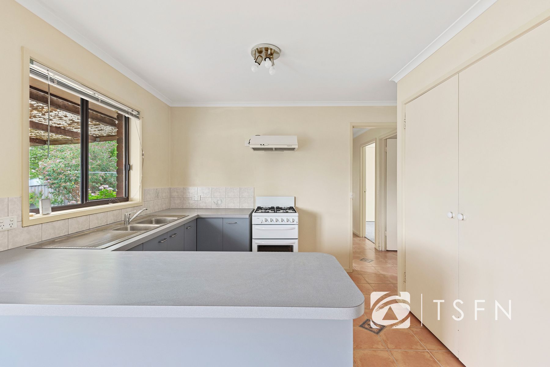 12 Patricia Court, Golden Square VIC 3555, Golden Square - Thumbnail 4