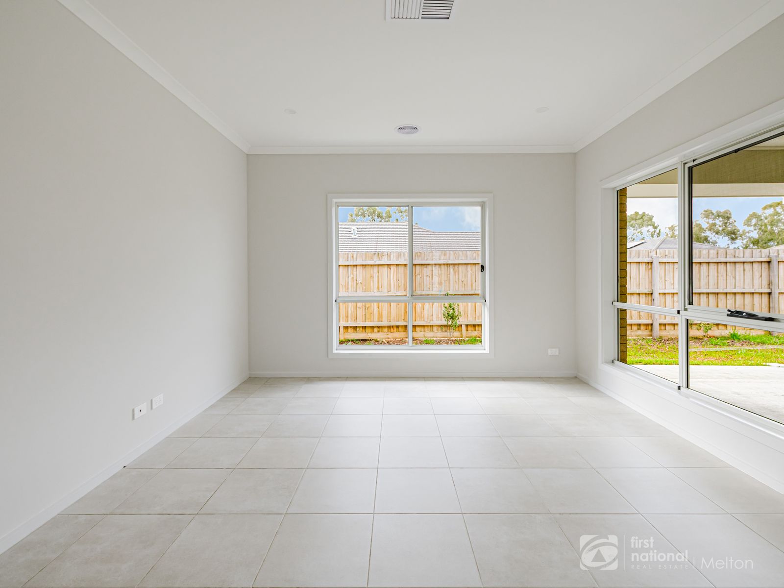 30 St Arnaud Road, Eynesbury VIC 3338, Eynesbury - Thumbnail 3