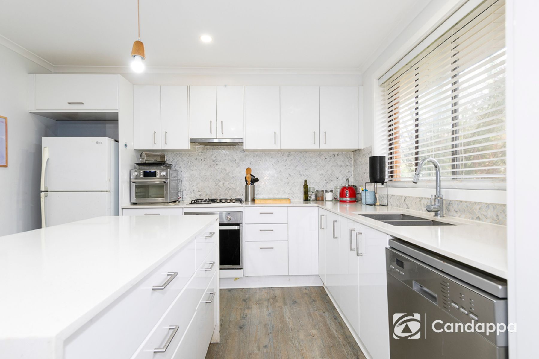 76 Longwarry Road, Drouin VIC 3818, Drouin - Thumbnail 5
