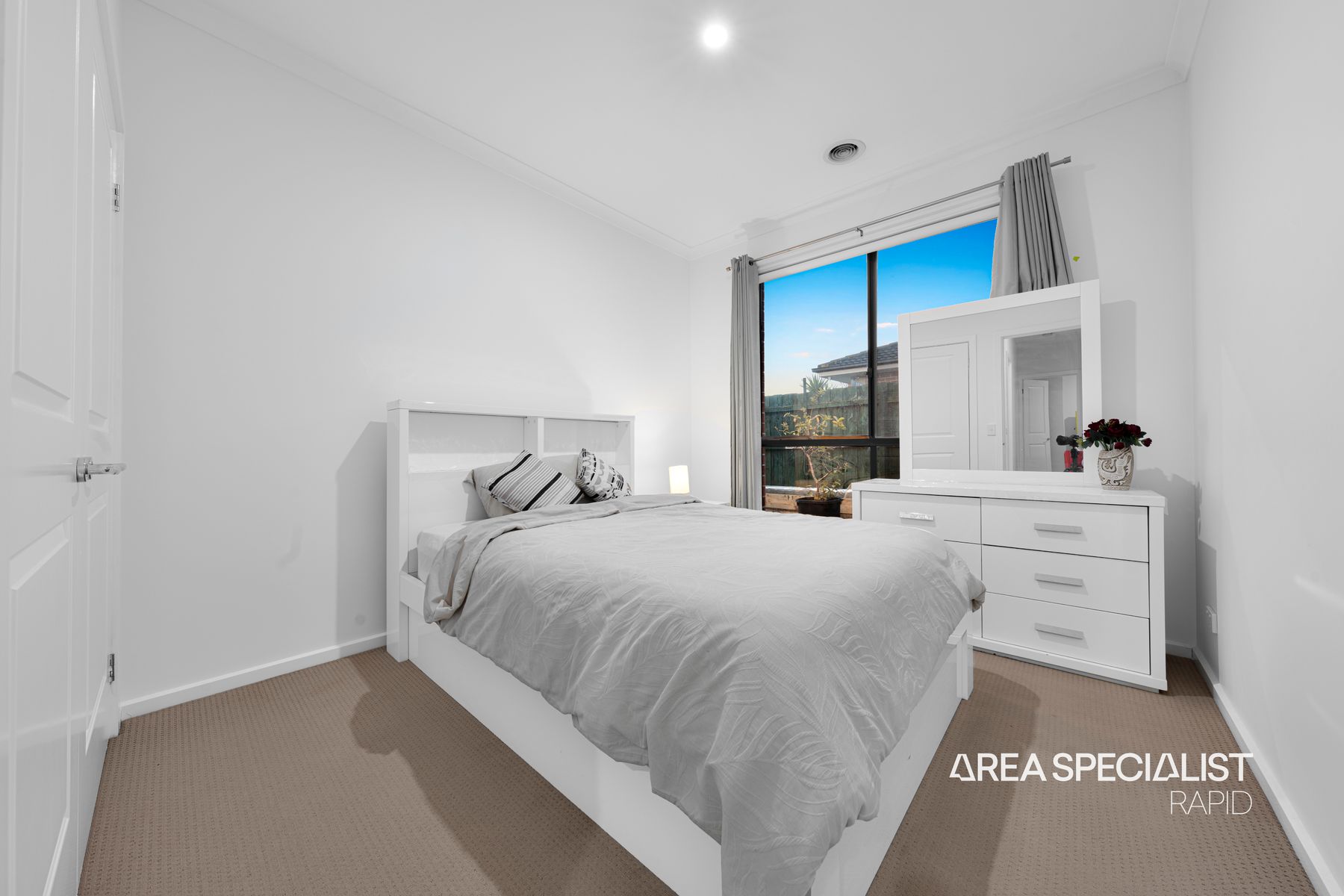51 Olive Road, Hampton Park, VIC 3976, Hampton Park - Thumbnail 8