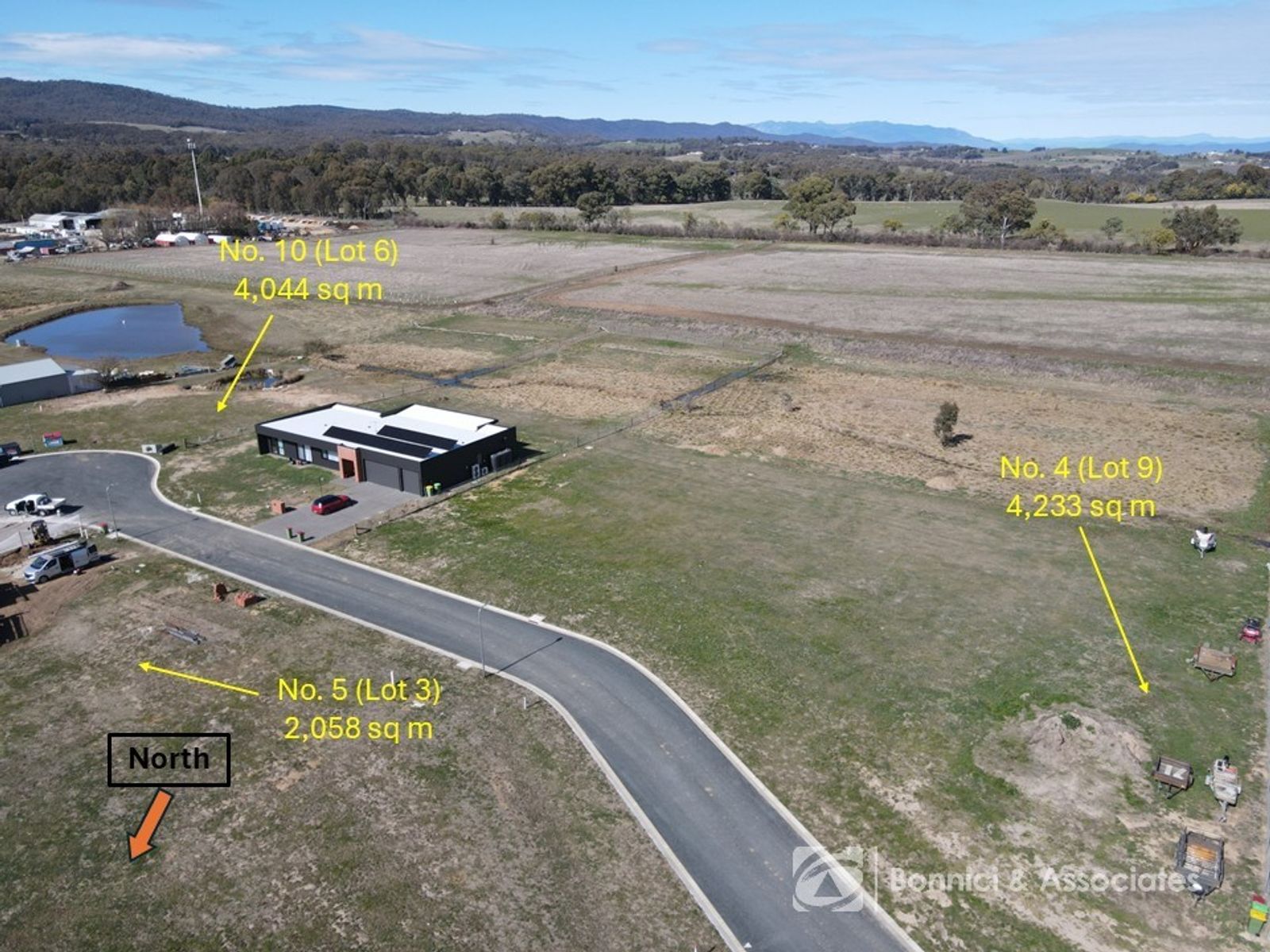 4 Leonard Court, Beechworth VIC 3747, Beechworth - Thumbnail 2