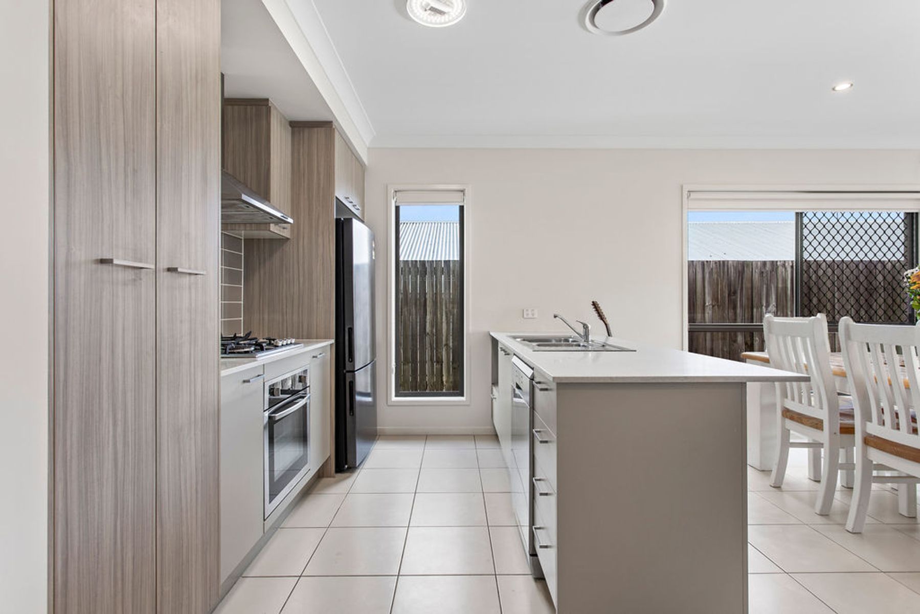 24 Groeschel Court, Goodna QLD 4300, Goodna - Thumbnail 4