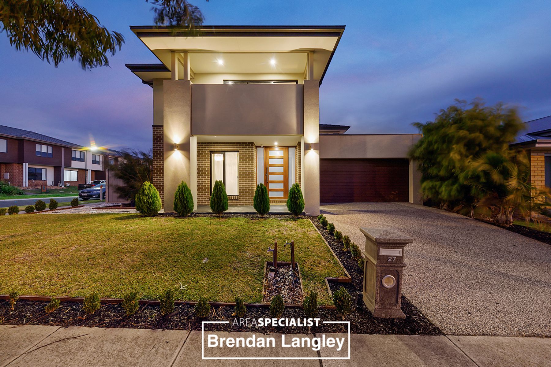 27 Kenneth Road, Pakenham, VIC 3810, Pakenham - Thumbnail 2