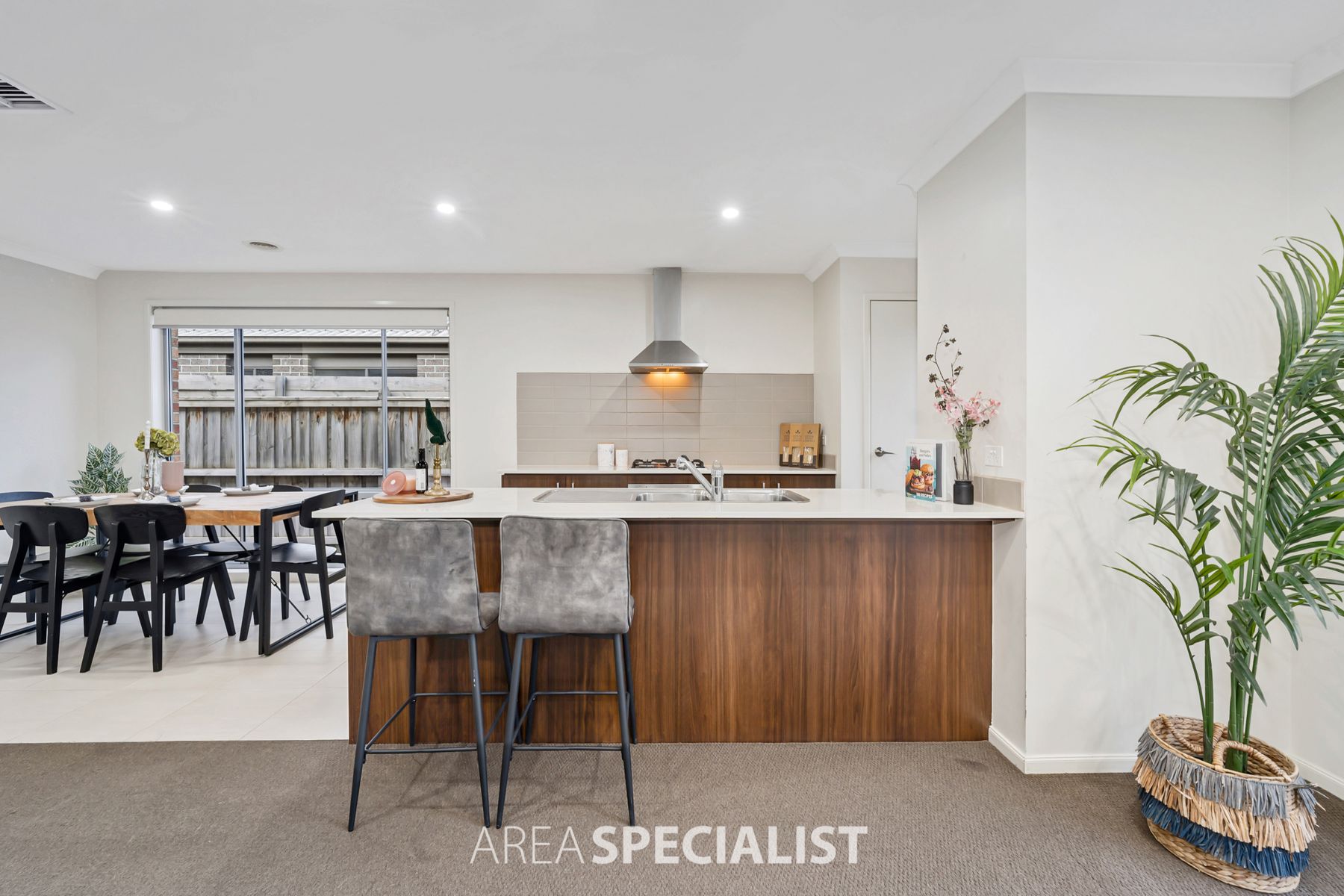 23 Braestar Street, Cranbourne, VIC 3977, Cranbourne - Thumbnail 4