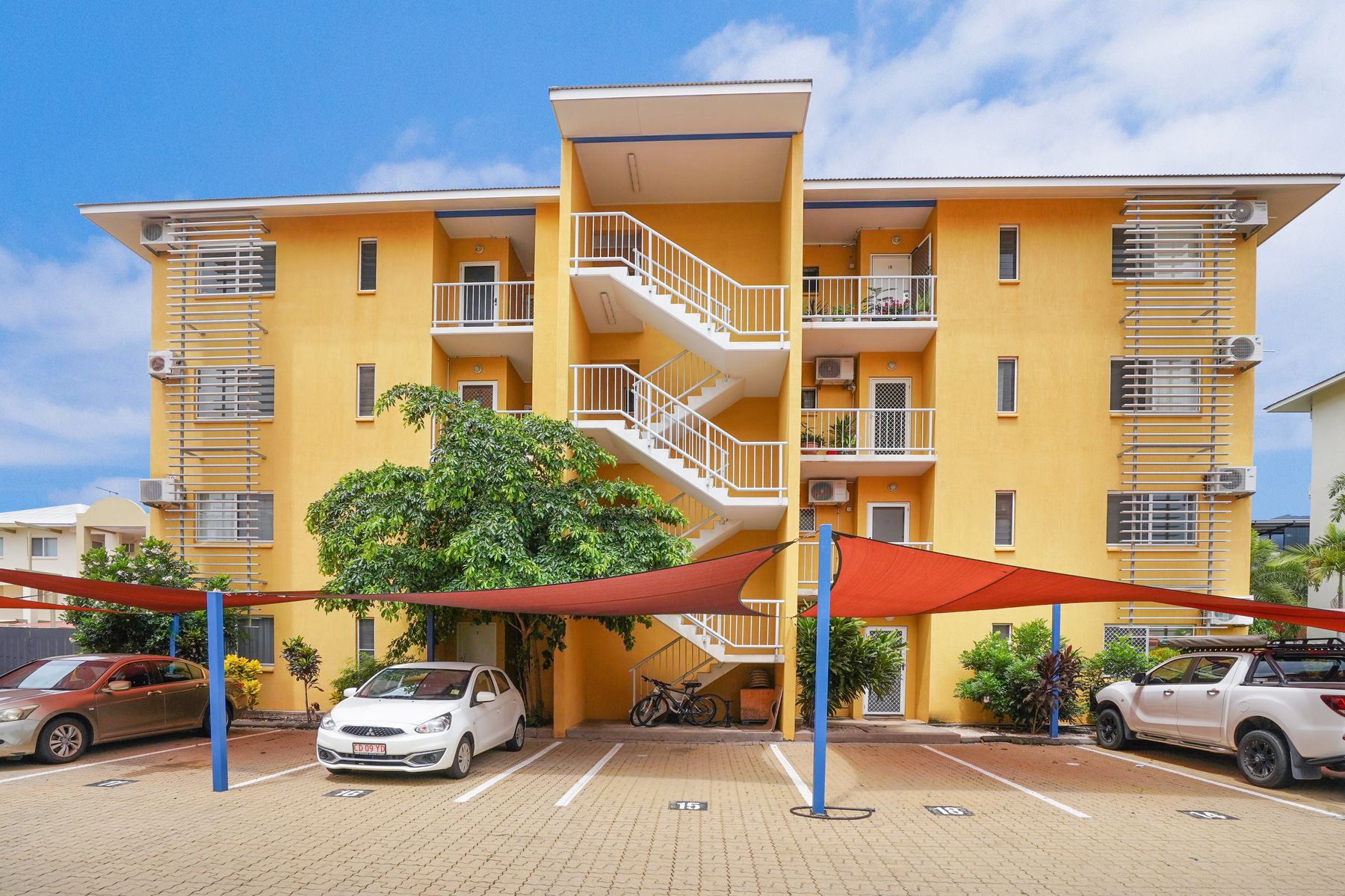 17/17 Sunset Drive, Coconut Grove NT 0810, Coconut Grove - Thumbnail 2