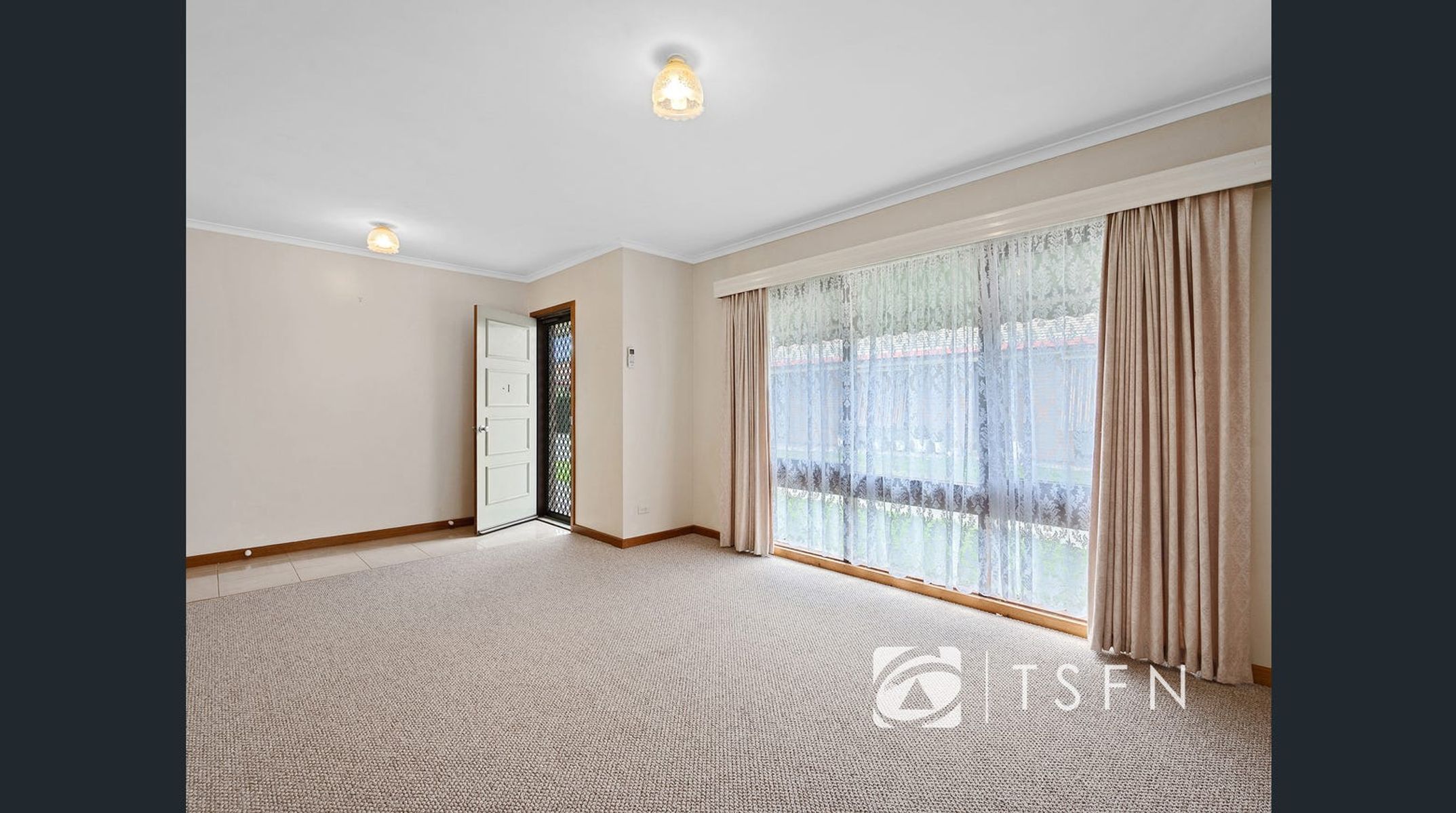 1/2 Rodney St, Flora Hill VIC 3550, Flora Hill - Thumbnail 2