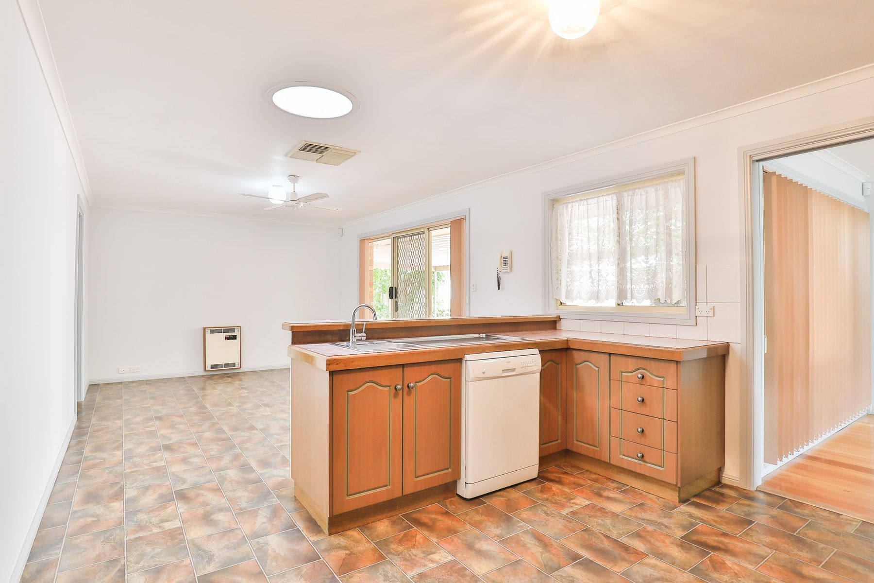 8 Patricia Drive, Mildura - Thumbnail 6