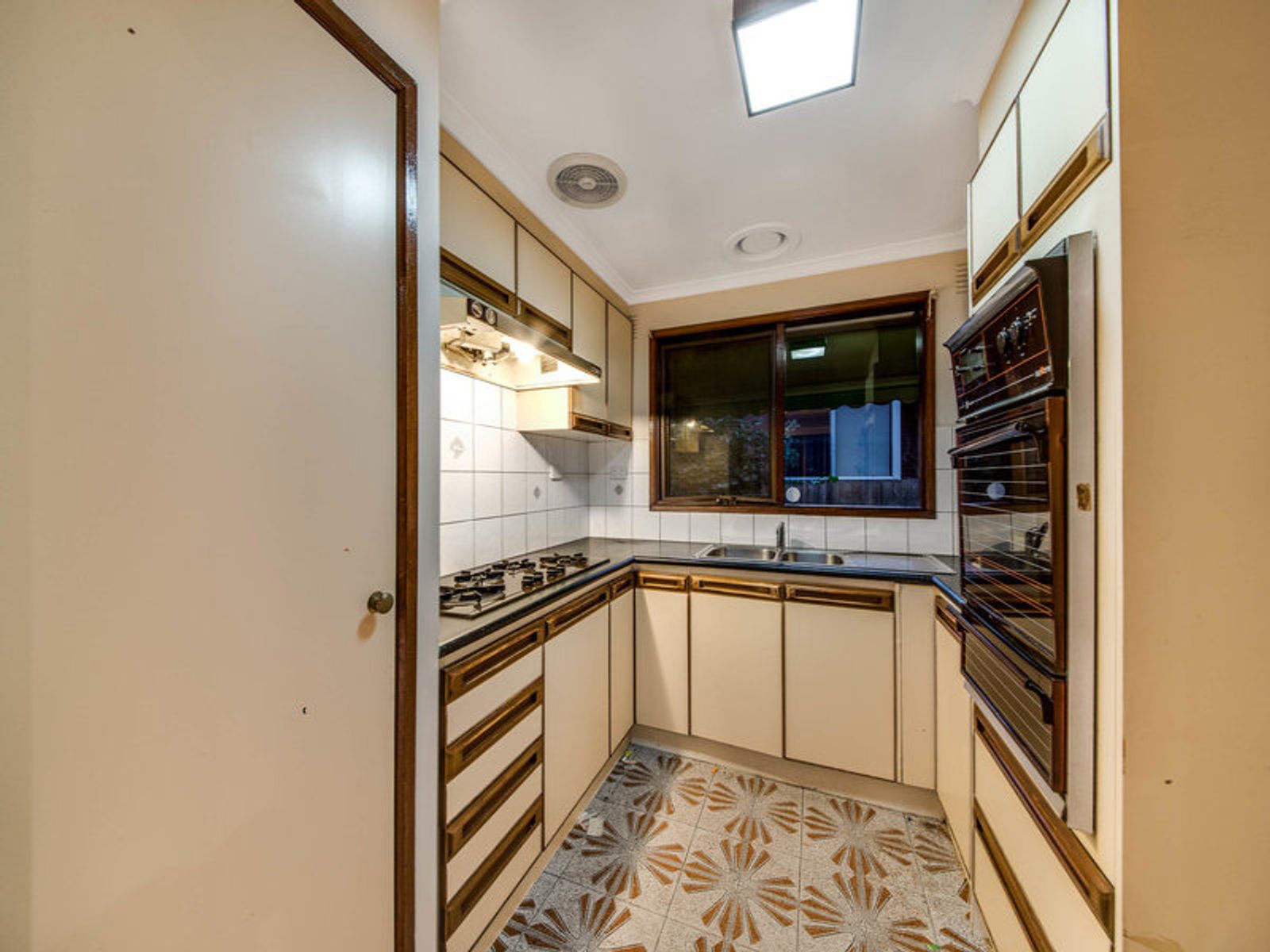 10 Illawarra Crescent, Dandenong North, VIC 3175, Dandenong North - Thumbnail 7