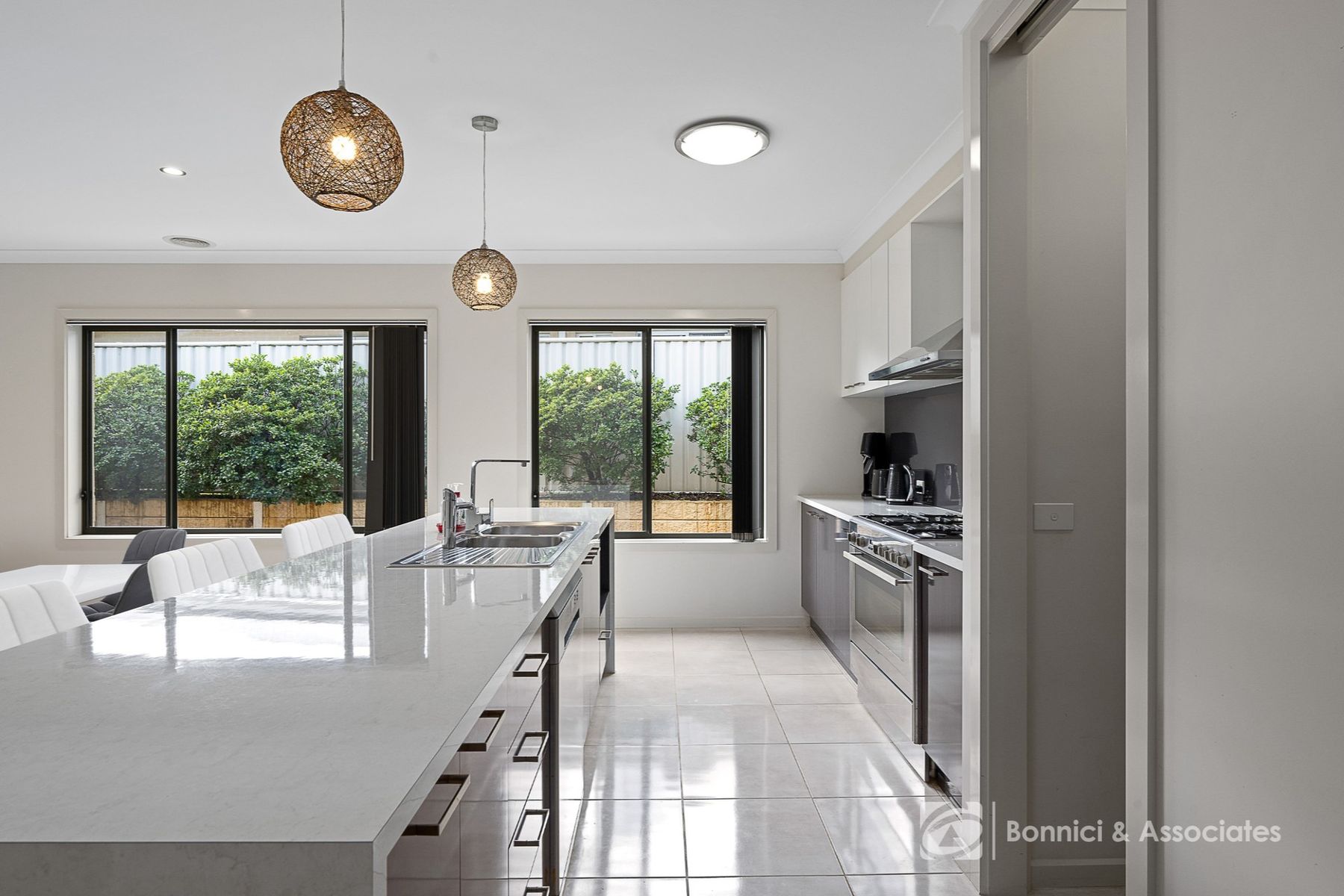 2 Heilmann Place, Leneva VIC 3691, Leneva - Thumbnail 3