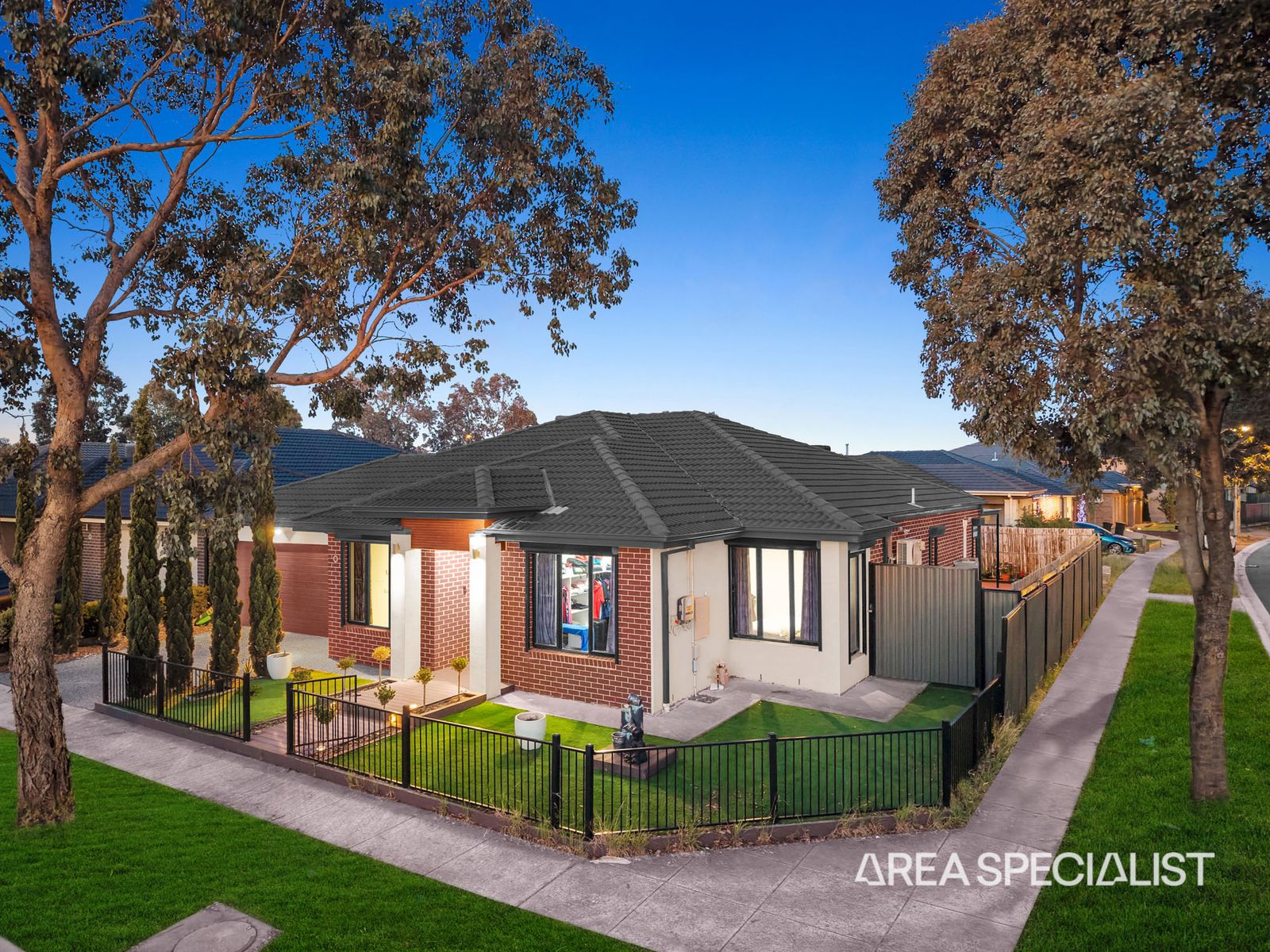 19 Pistachia Drive, Tarneit, VIC 3029, Tarneit - Thumbnail 3