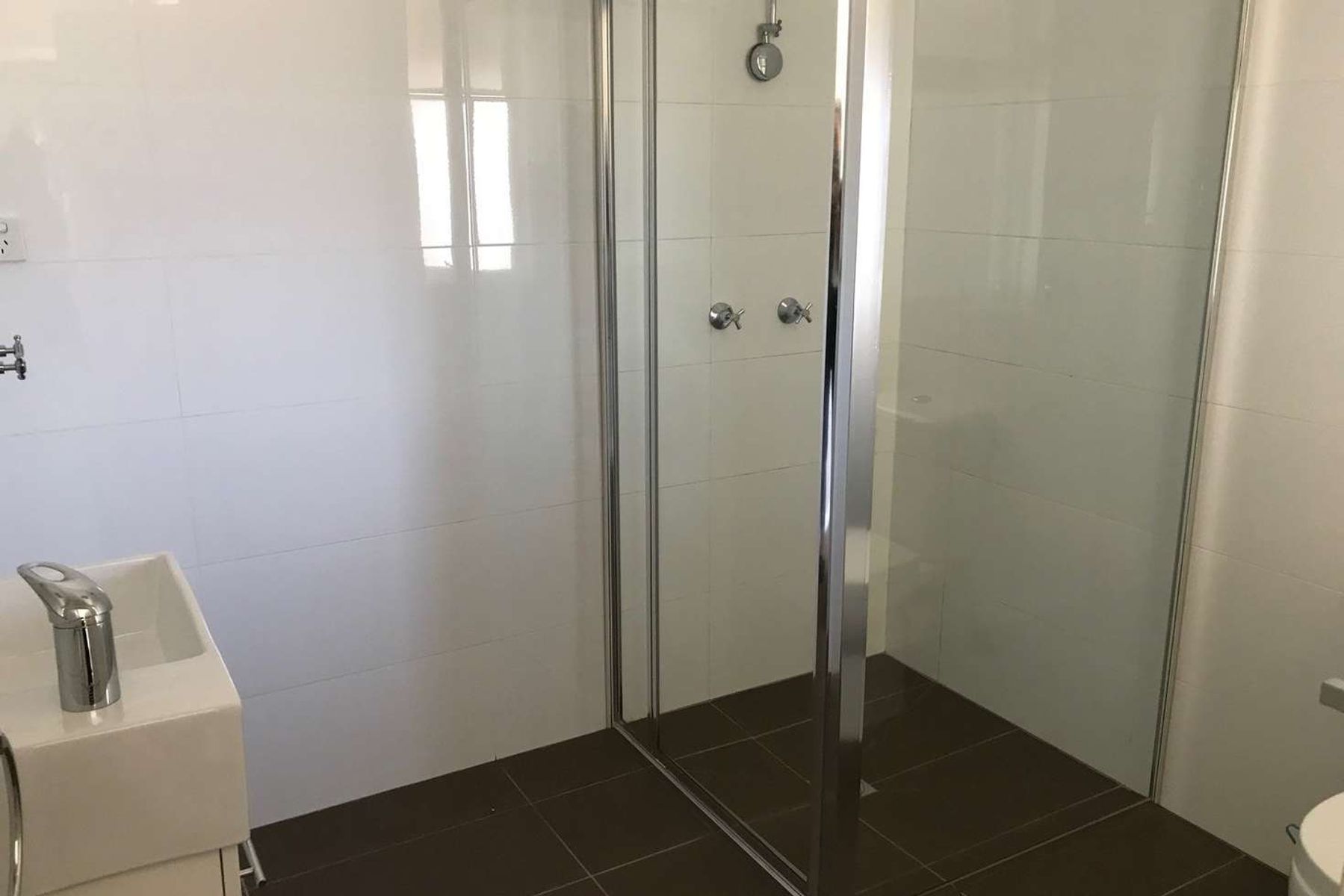 1/260 Flagstaff Road, Lake Heights NSW 2502, Lake Heights - Thumbnail 3