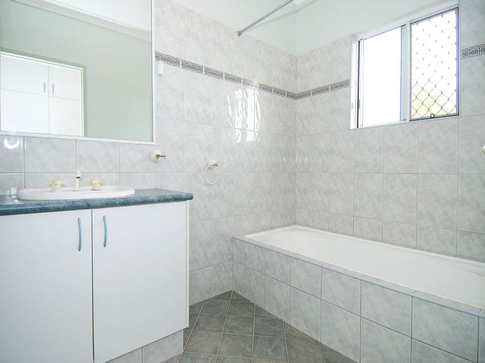 2/1 Excelsa Court, Rosebery NT 0832, Rosebery - Thumbnail 6
